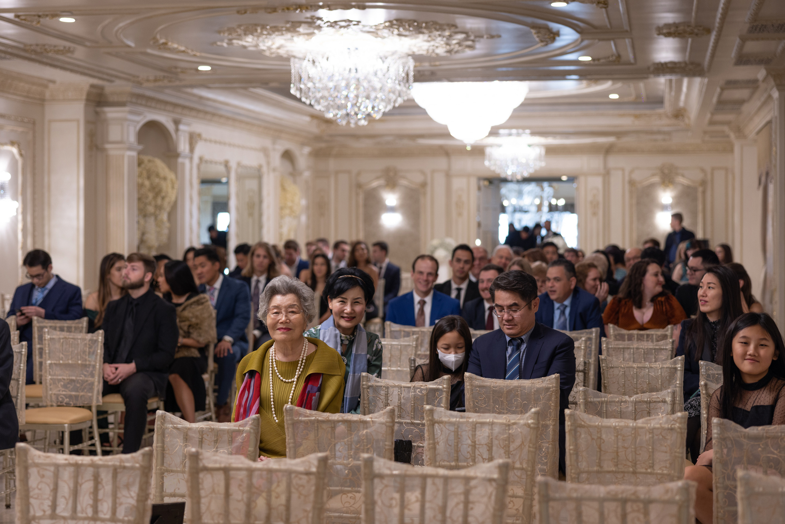 Ester & Conner. Wedding and Event photography, Kisses + Veil