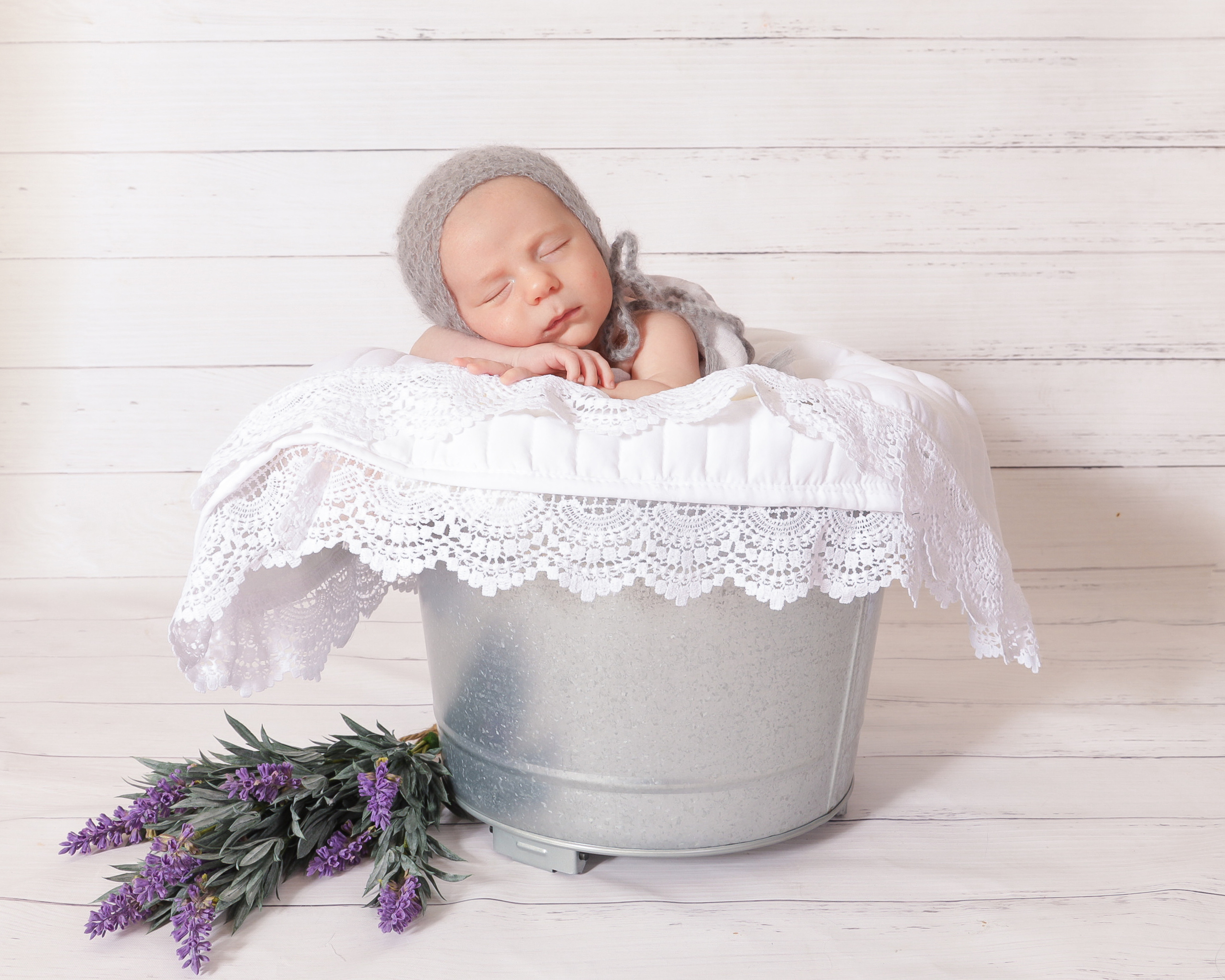 Newborn | Family | Maternity. Wedding and Event photography, Kisses + Veil