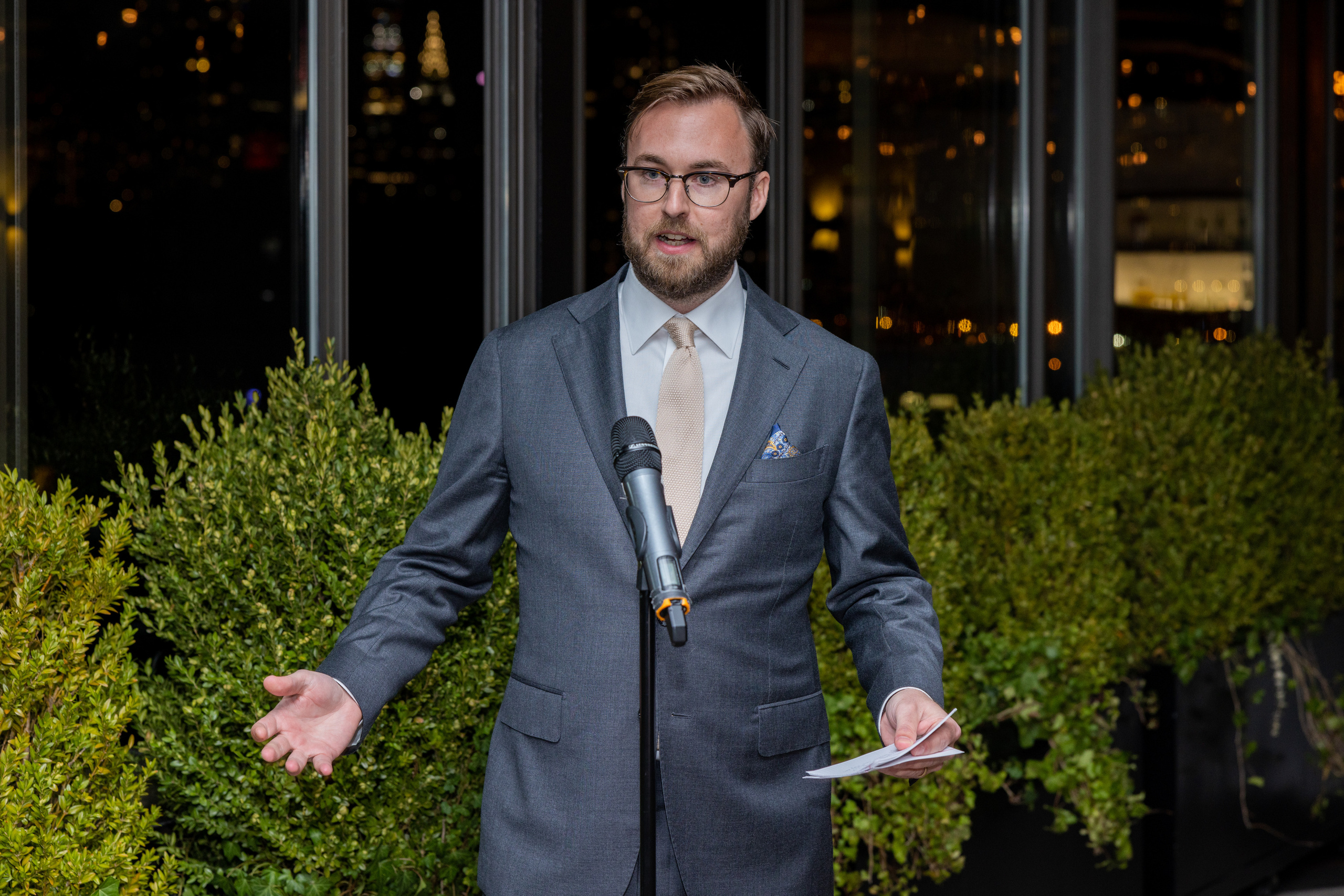 Nicholas & Madeleine. Wedding and Event photography, Kisses + Veil