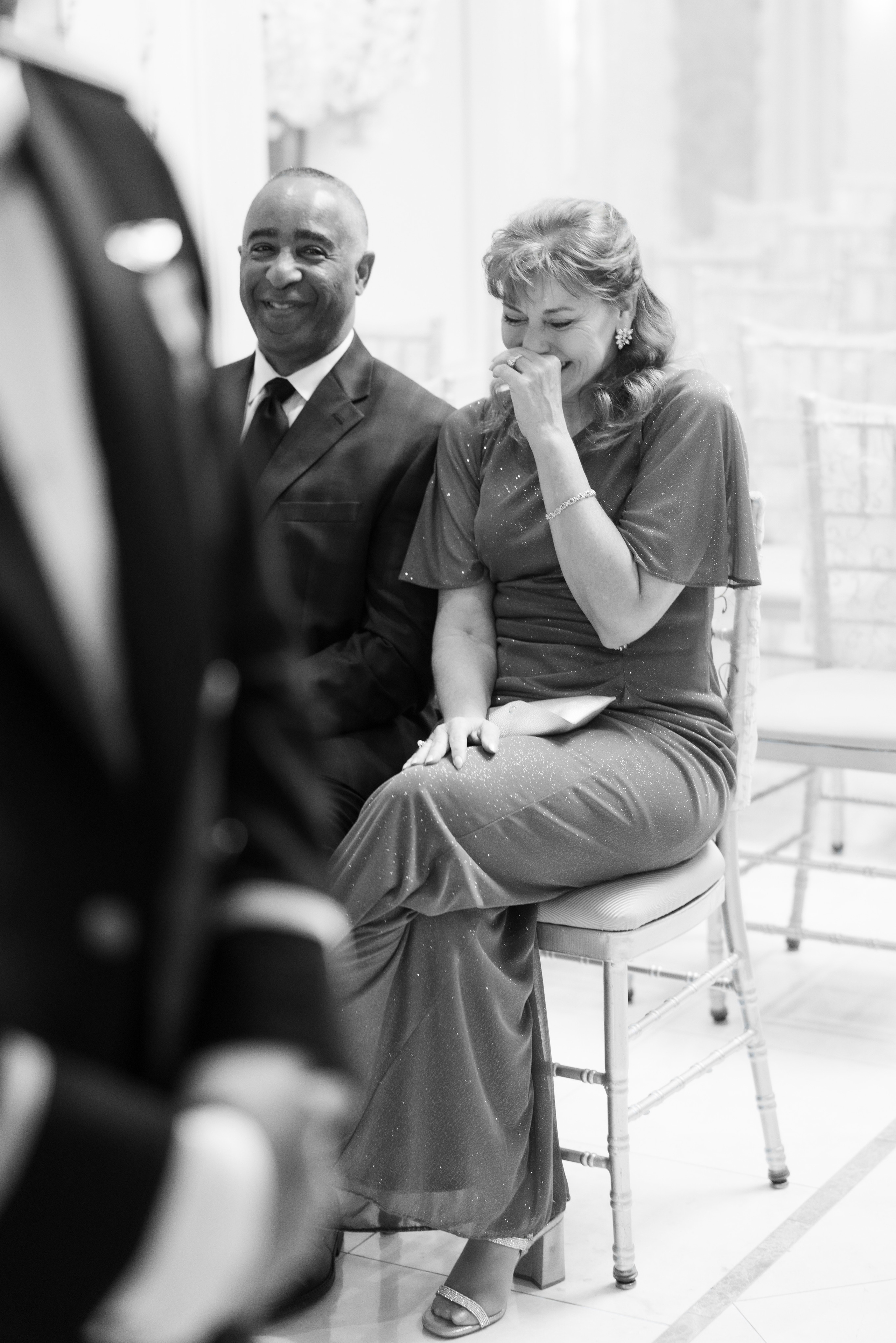 Ester & Conner. Wedding and Event photography, Kisses + Veil