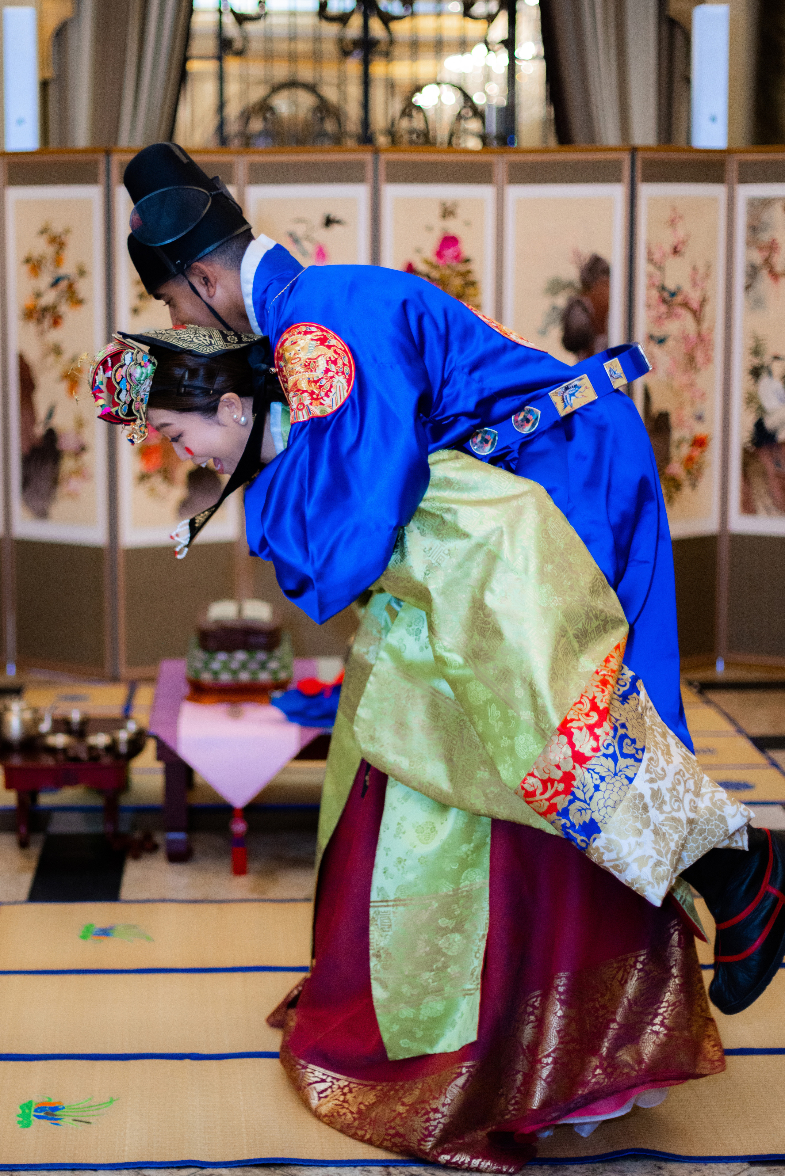 Ester & Conner. Wedding and Event photography, Kisses + Veil