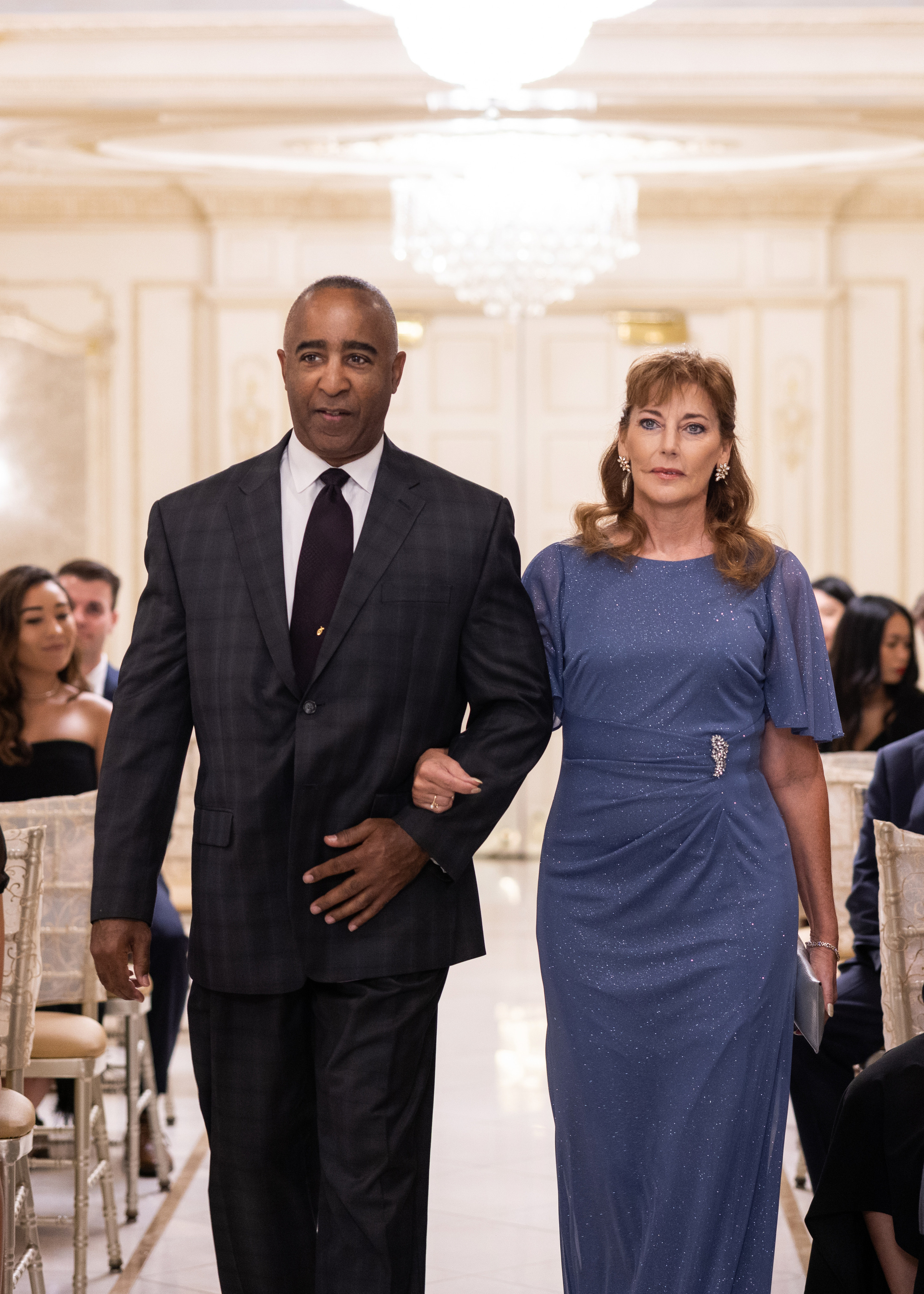 Ester & Conner. Wedding and Event photography, Kisses + Veil