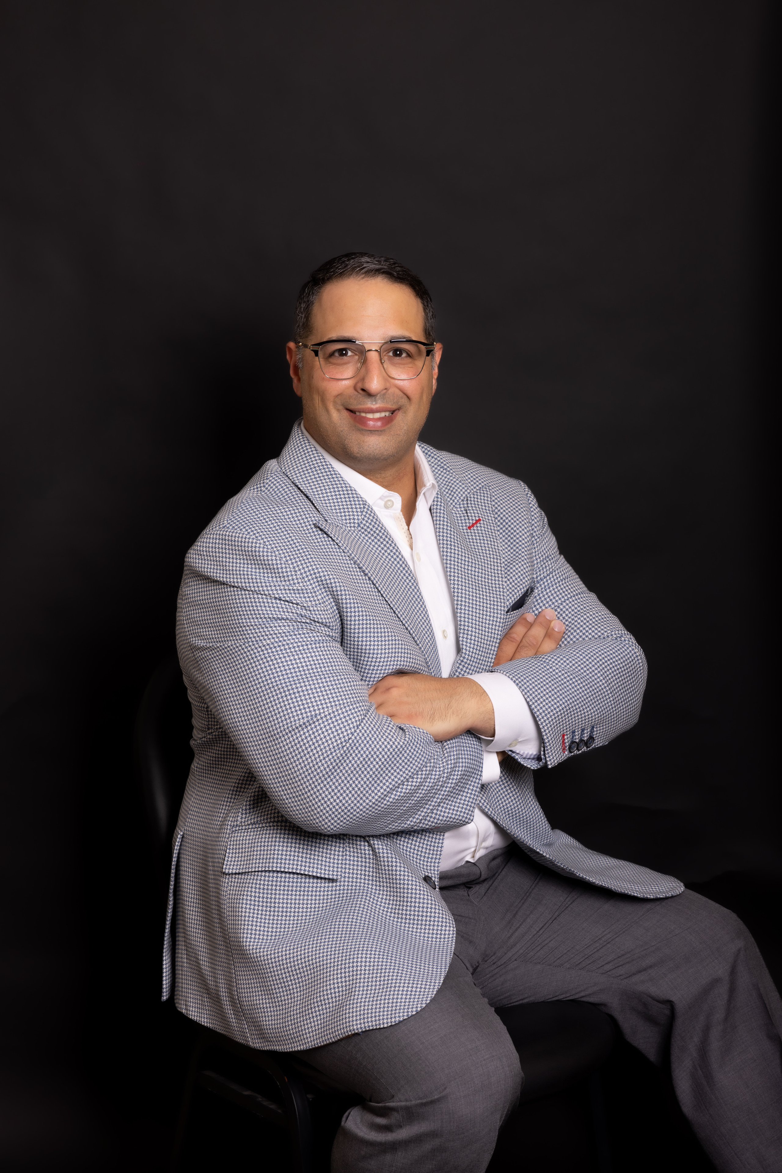 Professional Headshots. Wedding and Event photography, Kisses + Veil