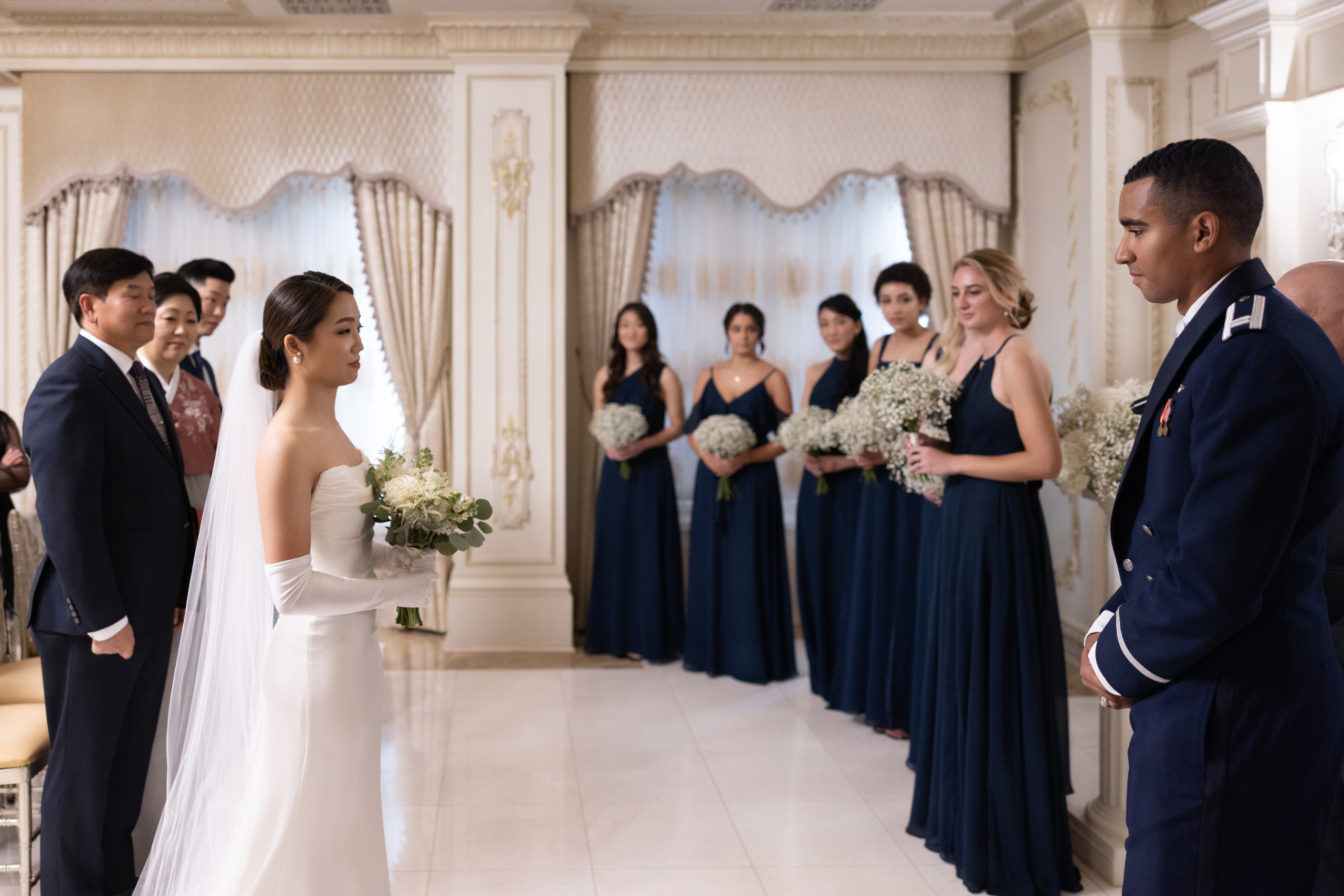 Ester & Conner. Wedding and Event photography, Kisses + Veil