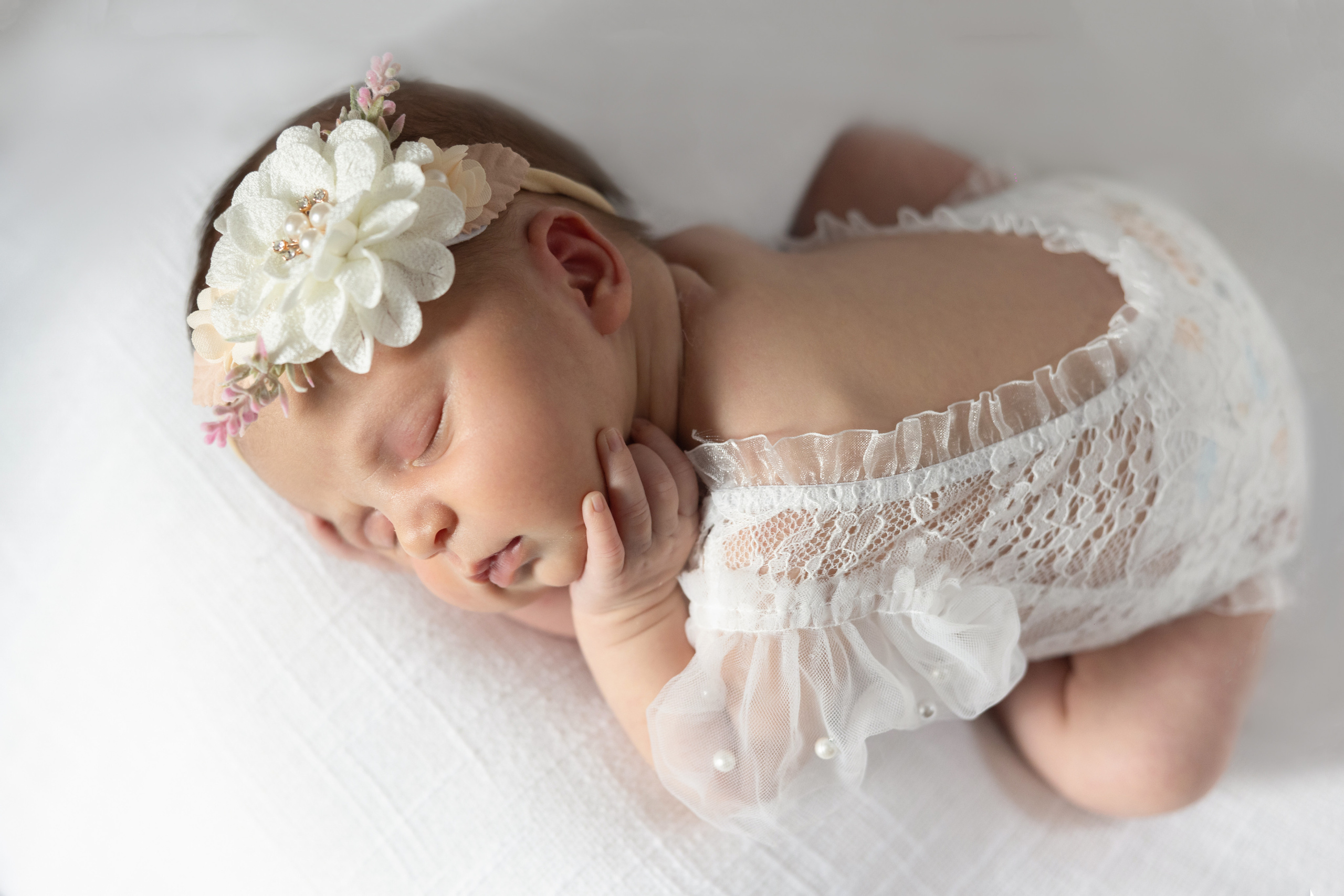 Newborn | Family | Maternity. Wedding and Event photography, Kisses + Veil