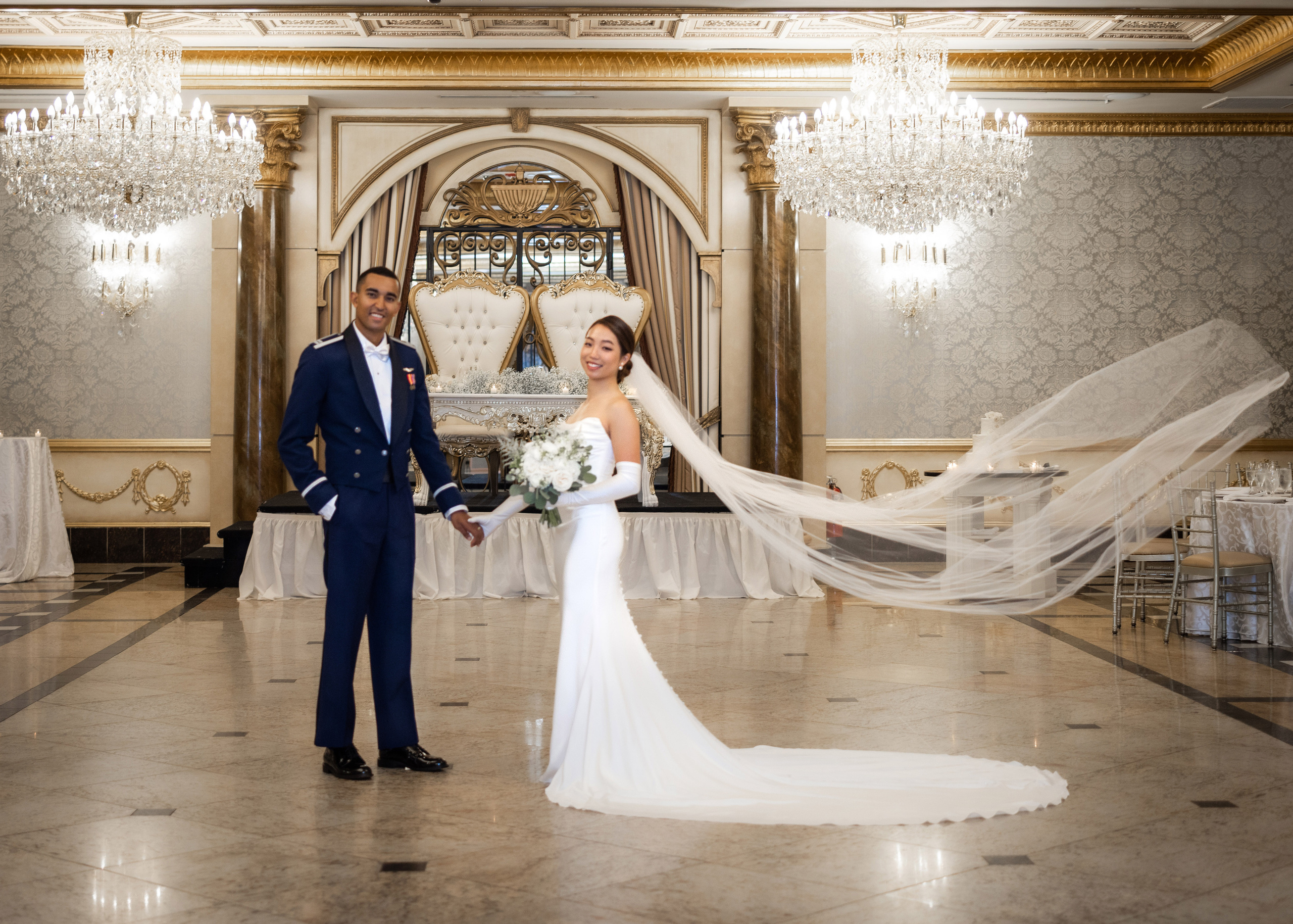 Ester & Conner. Wedding and Event photography, Kisses + Veil