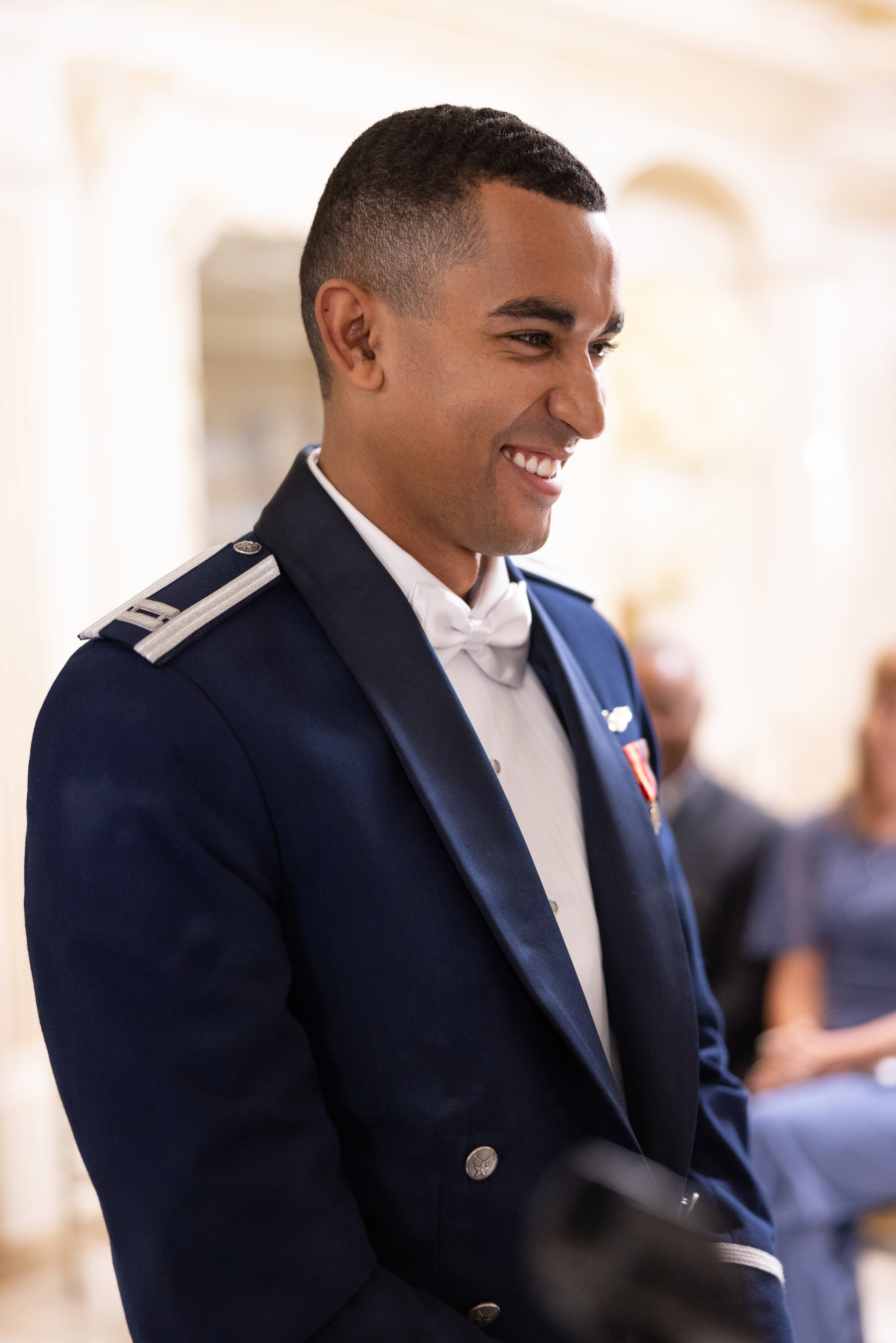 Ester & Conner. Wedding and Event photography, Kisses + Veil