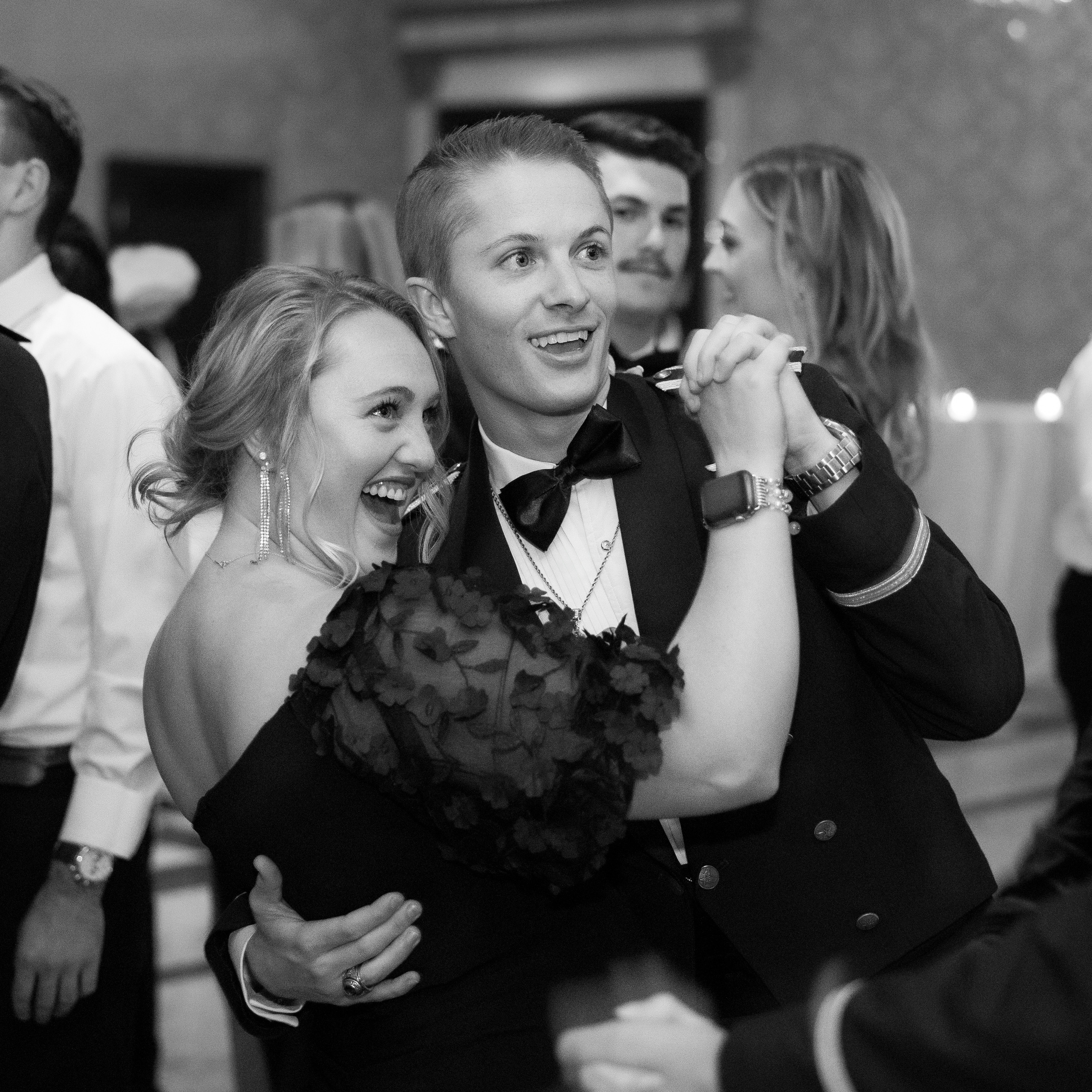 Ester & Conner. Wedding and Event photography, Kisses + Veil