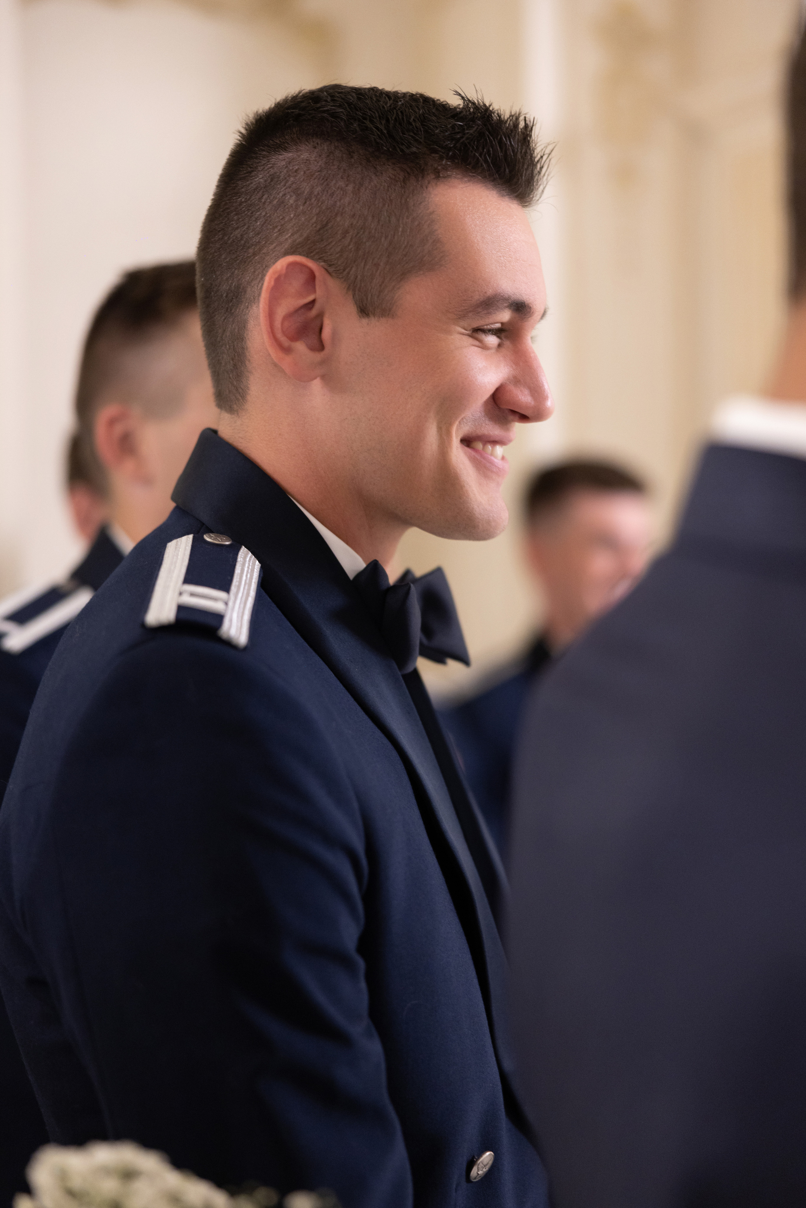 Ester & Conner. Wedding and Event photography, Kisses + Veil