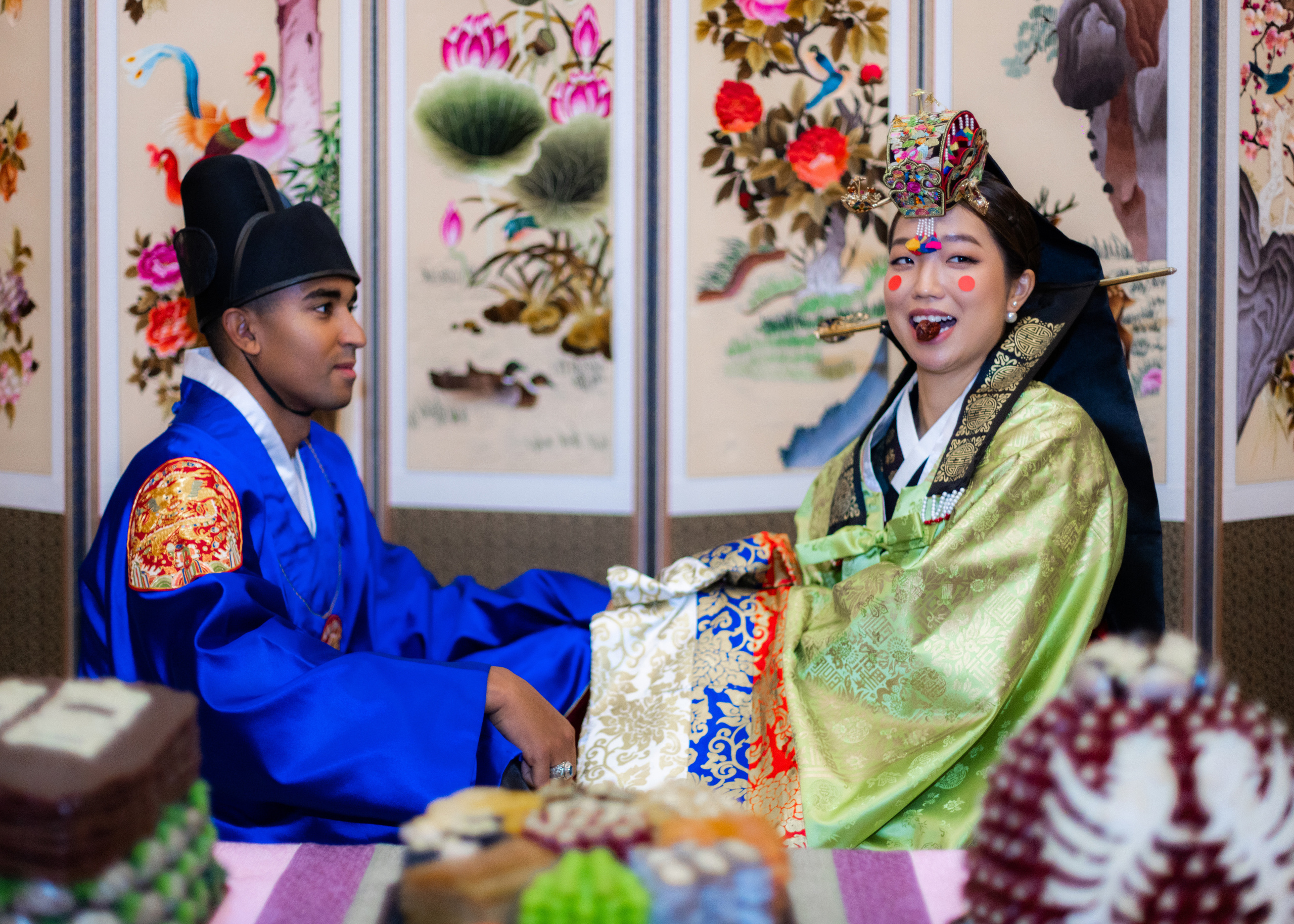 Ester & Conner. Wedding and Event photography, Kisses + Veil