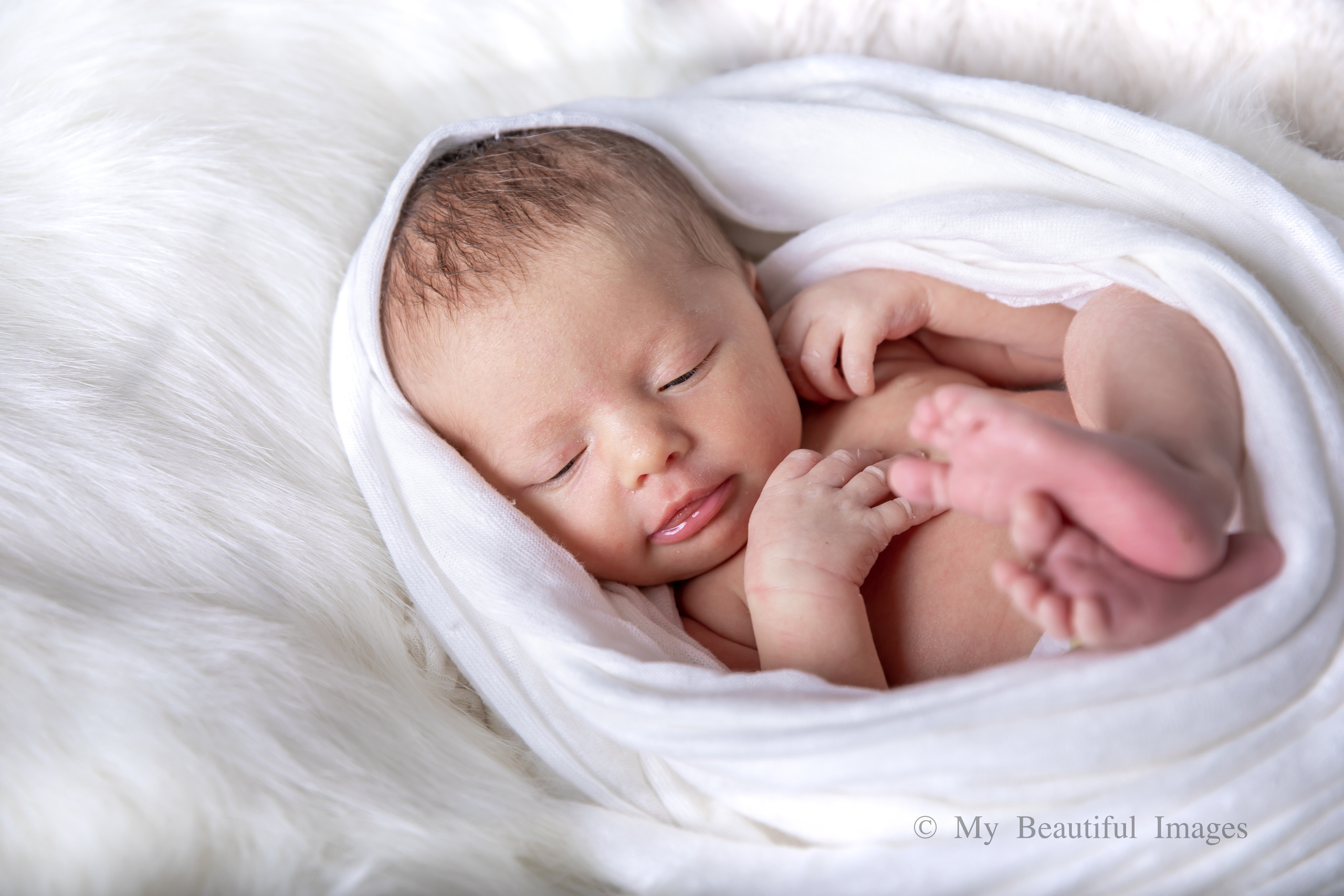 Newborn | Family | Maternity. Wedding and Event photography, Kisses + Veil