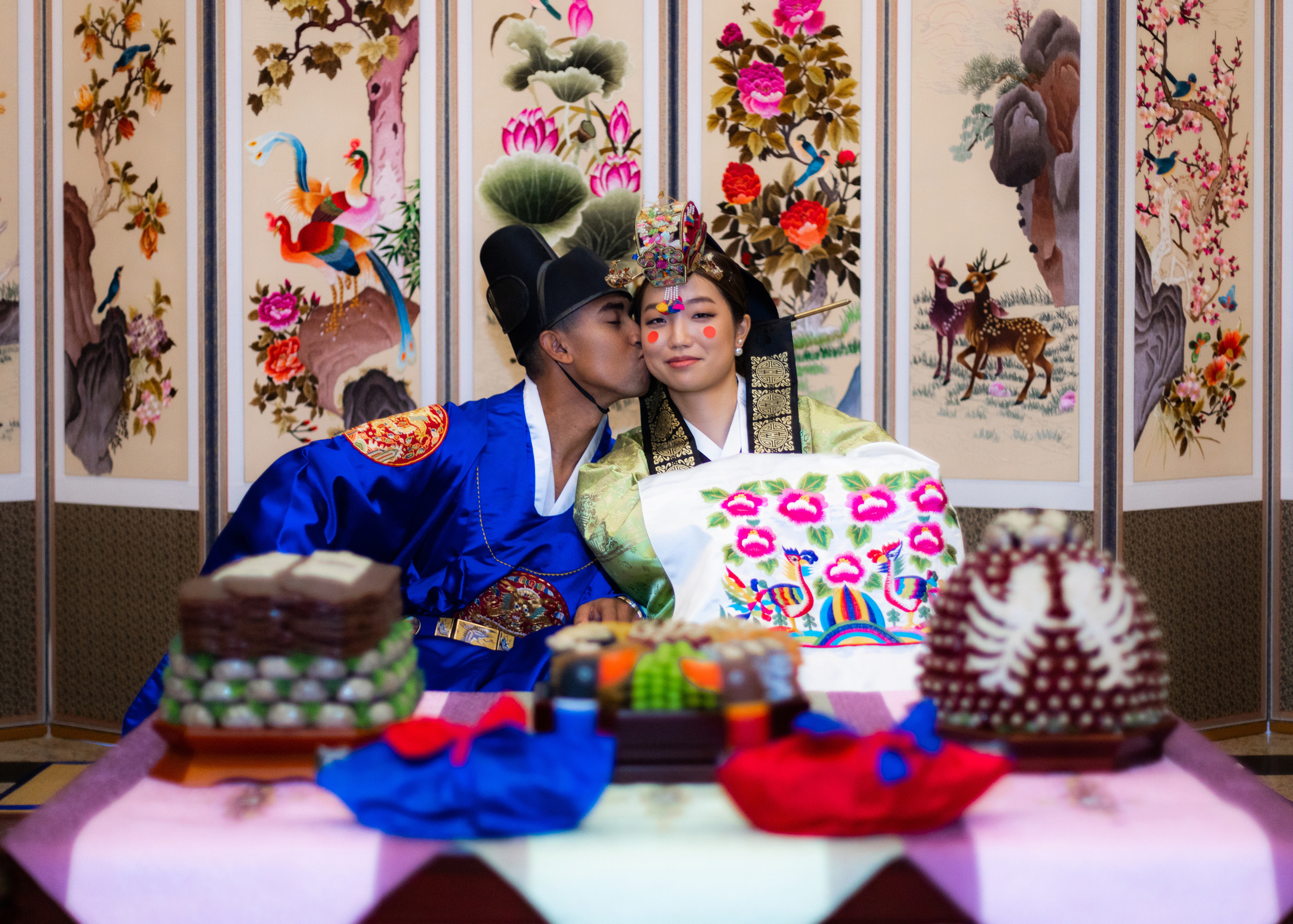 Ester & Conner. Wedding and Event photography, Kisses + Veil