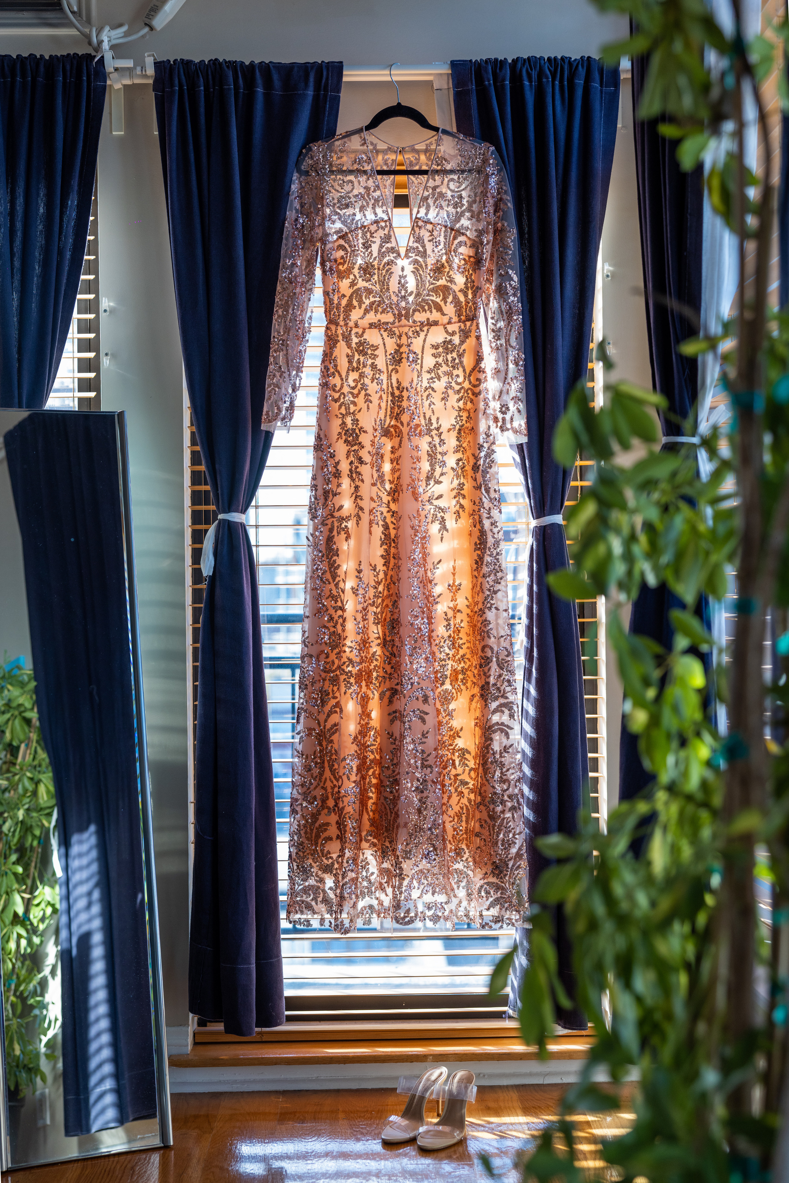 Nicholas & Madeleine. Wedding and Event photography, Kisses + Veil