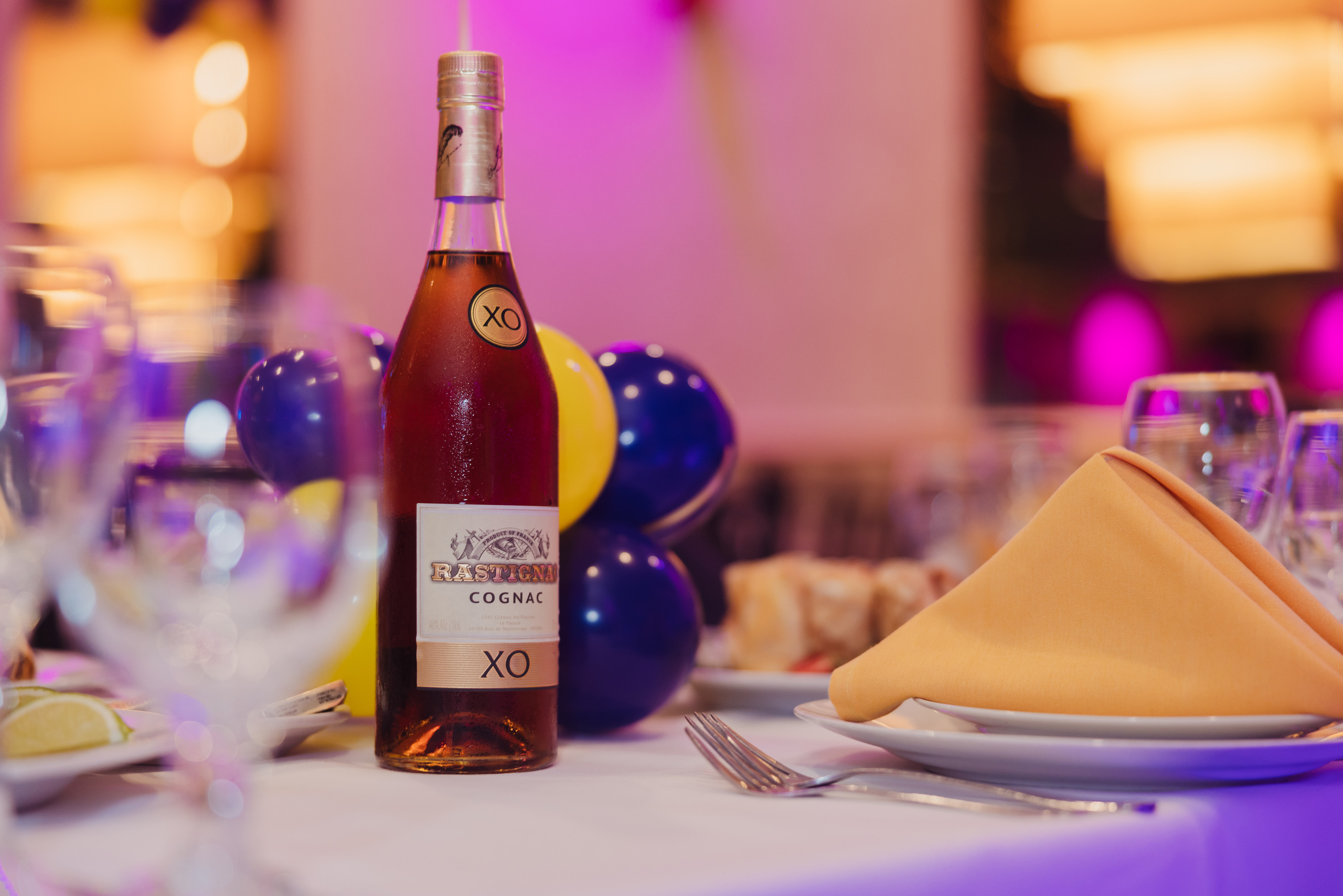 Bar | Bat Mitzvah. Wedding and Event photography, Kisses + Veil