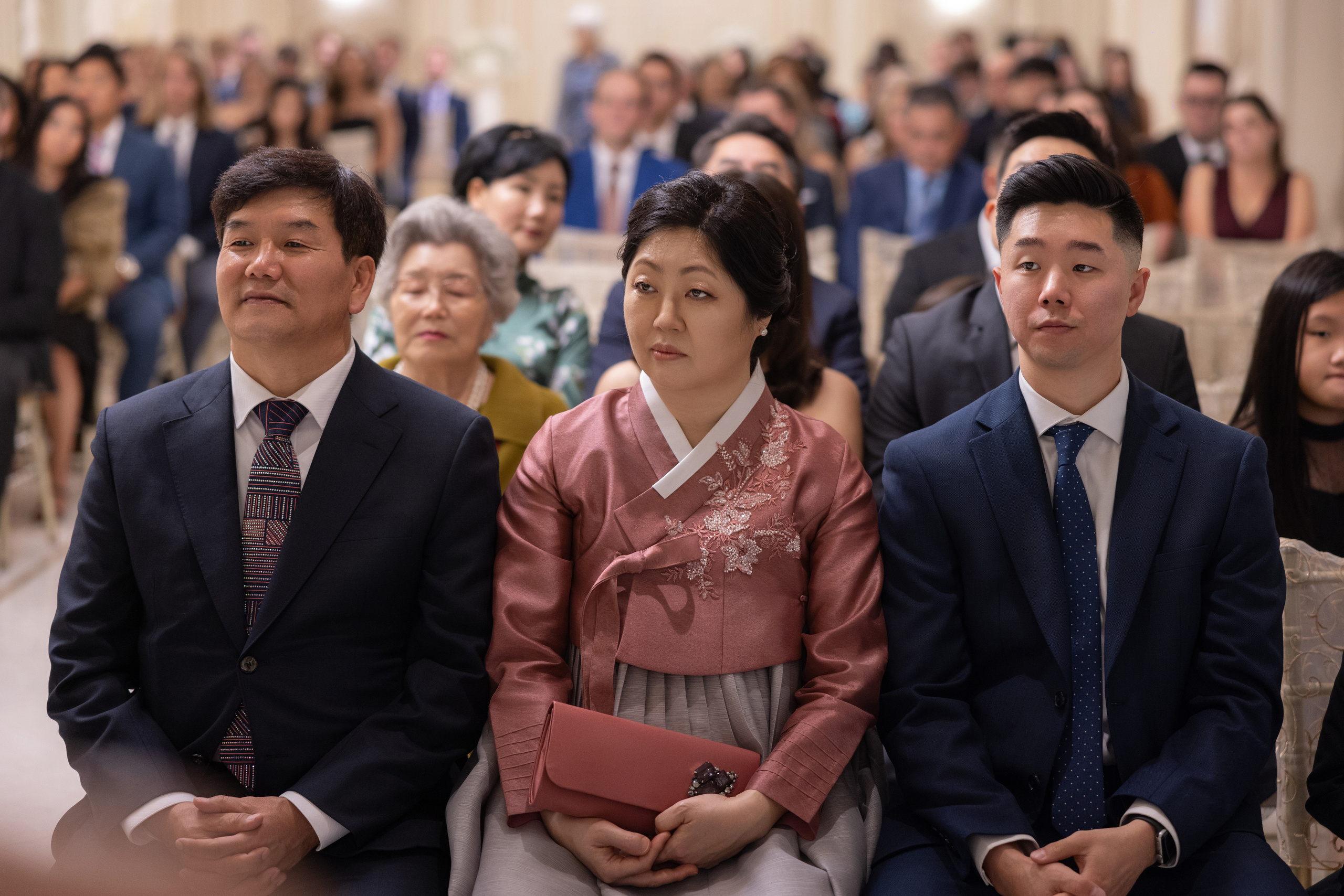 Ester & Conner. Wedding and Event photography, Kisses + Veil