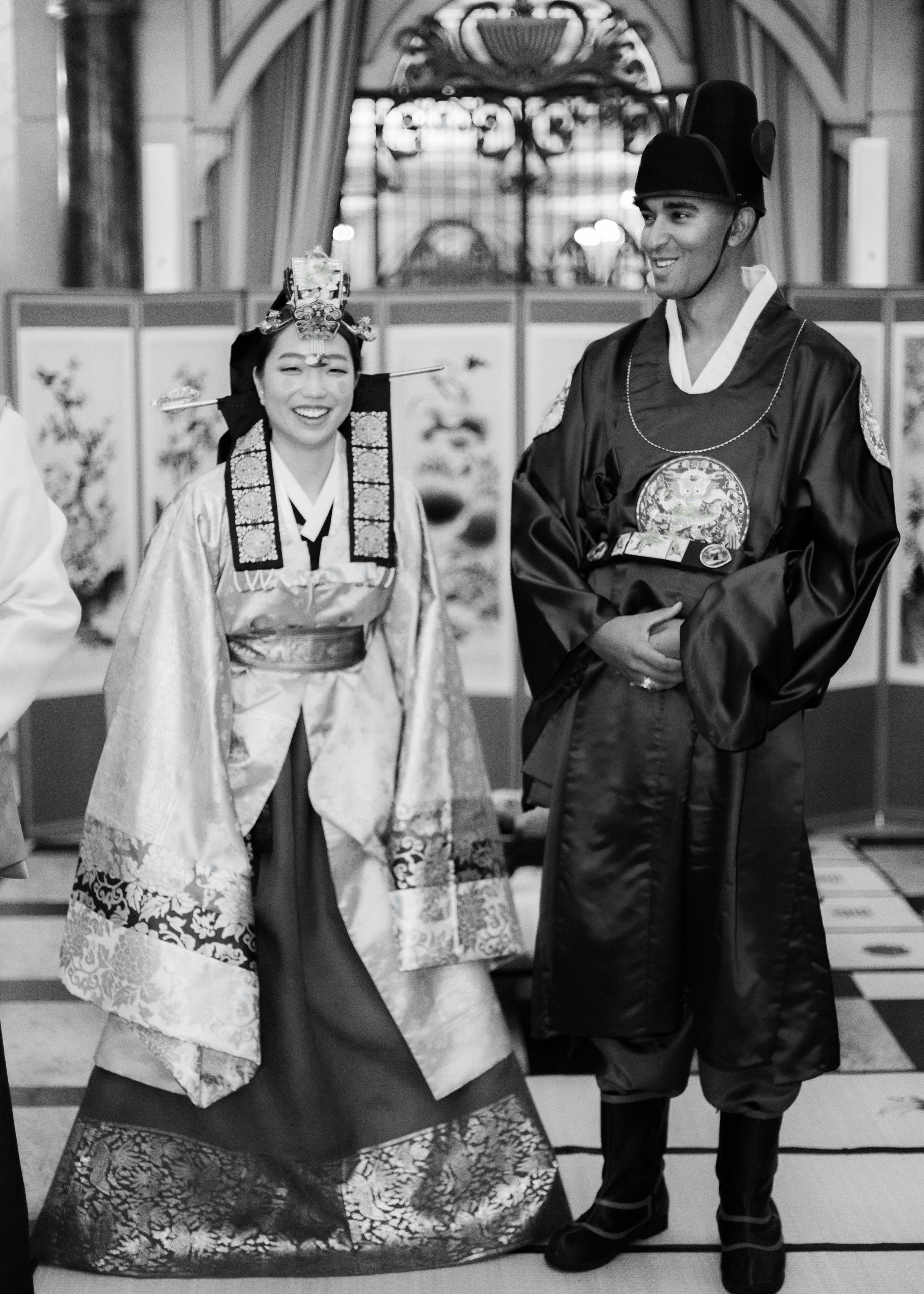 Ester & Conner. Wedding and Event photography, Kisses + Veil