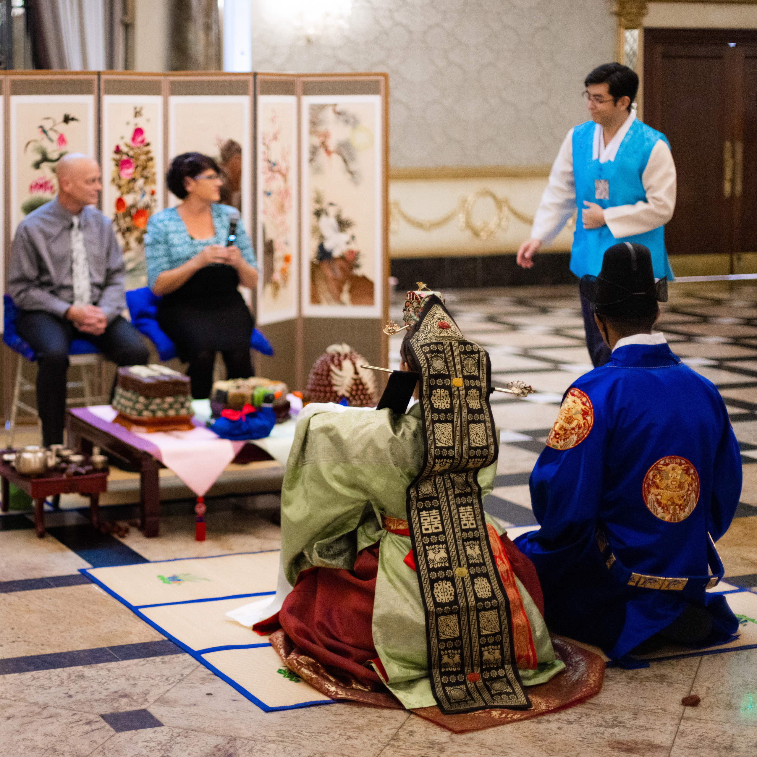 Ester & Conner. Wedding and Event photography, Kisses + Veil