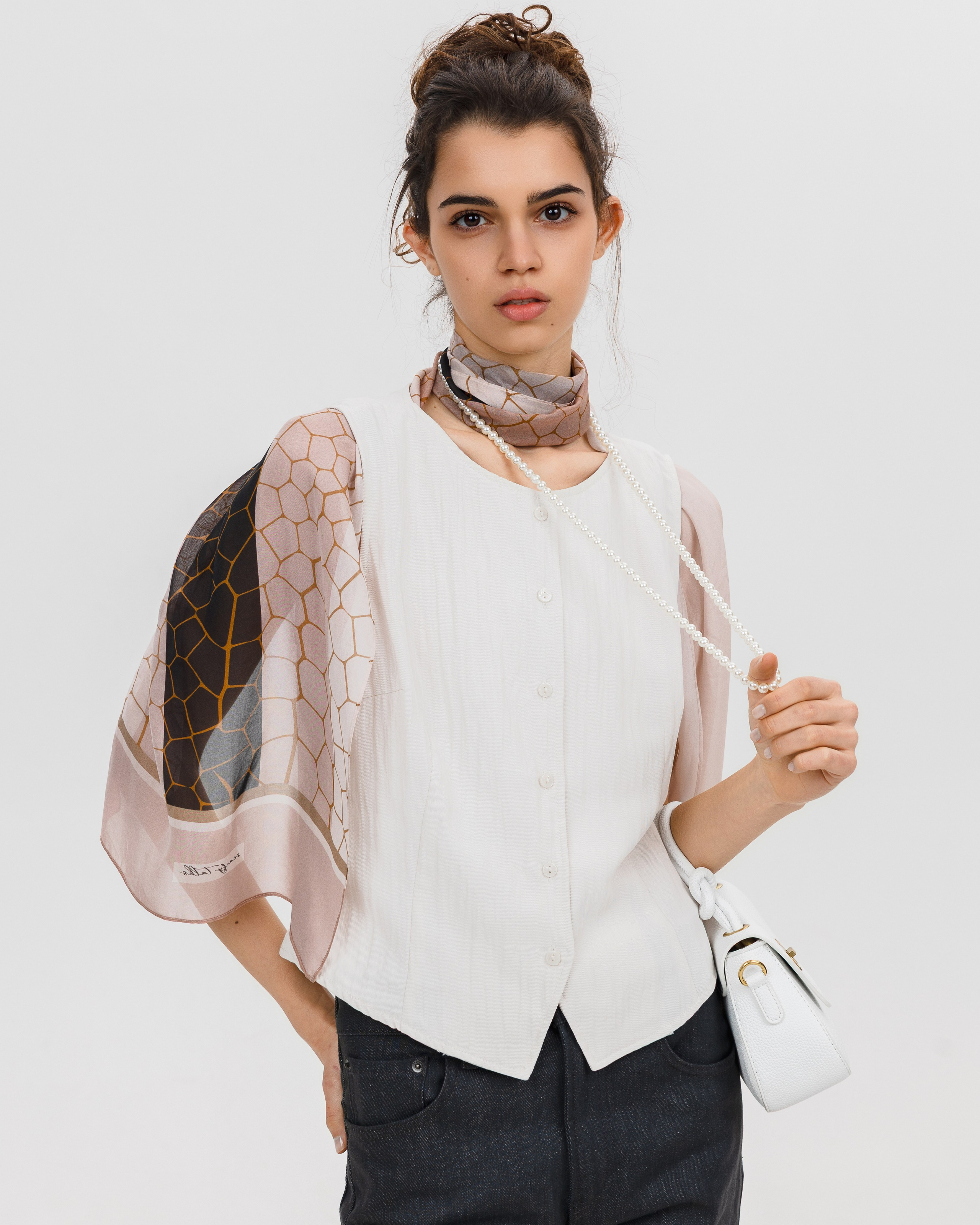 SCARFY TALKS, Bulgaria. Евгения Найденова — брендовый и портретный фотограф | Болгария, Европа