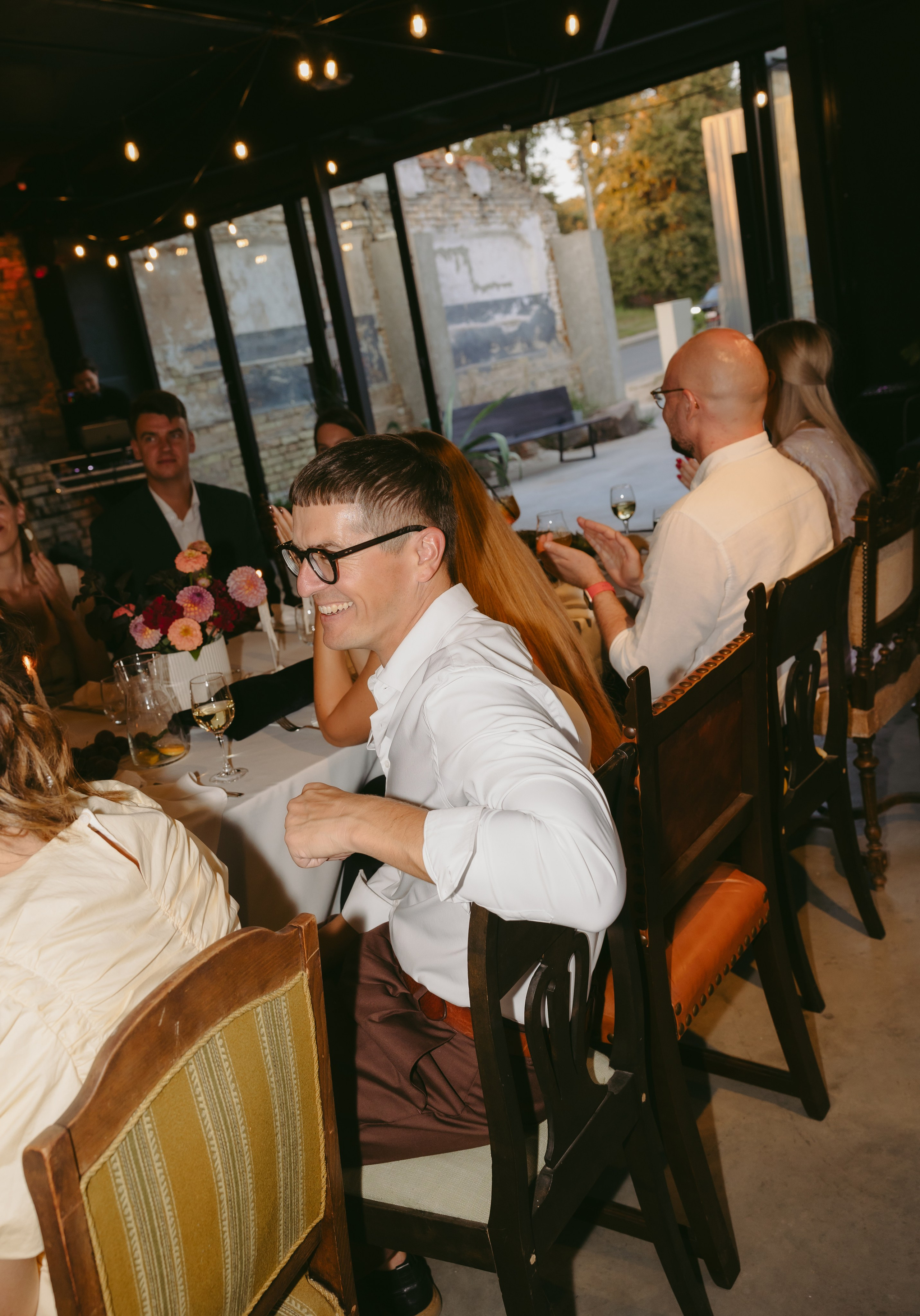 Miglė ir Mindaugas | 2024 | MIESTO VESTUVĖS. Vestuvių ir šeimų fotografė Lena Bondarenko / belove photo