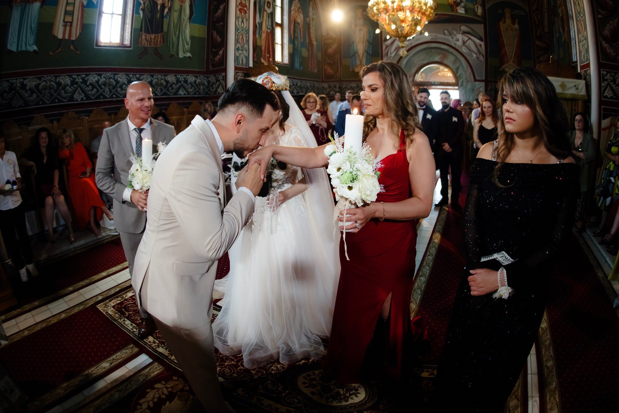 Ioana & Ionuț | Nuntă de poveste la Păstrăvăria Poiana din Mălini județul Suceava. Servicii foto-video profesionale, pentru momente de neuitat