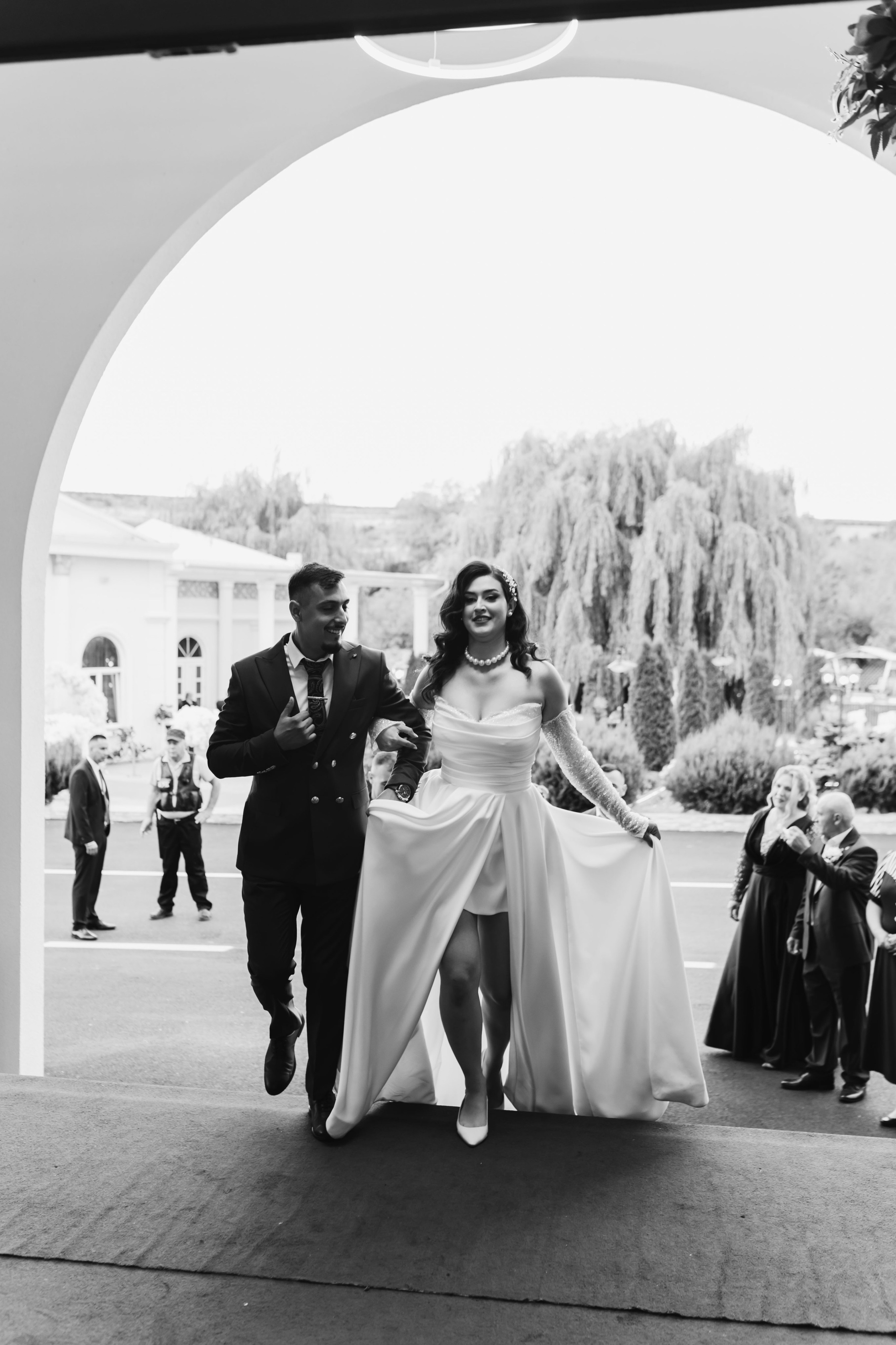 Nunta Nicoleta & Răzvan | Fotografie & Videografie Profesională. Servicii foto-video profesionale, pentru momente de neuitat