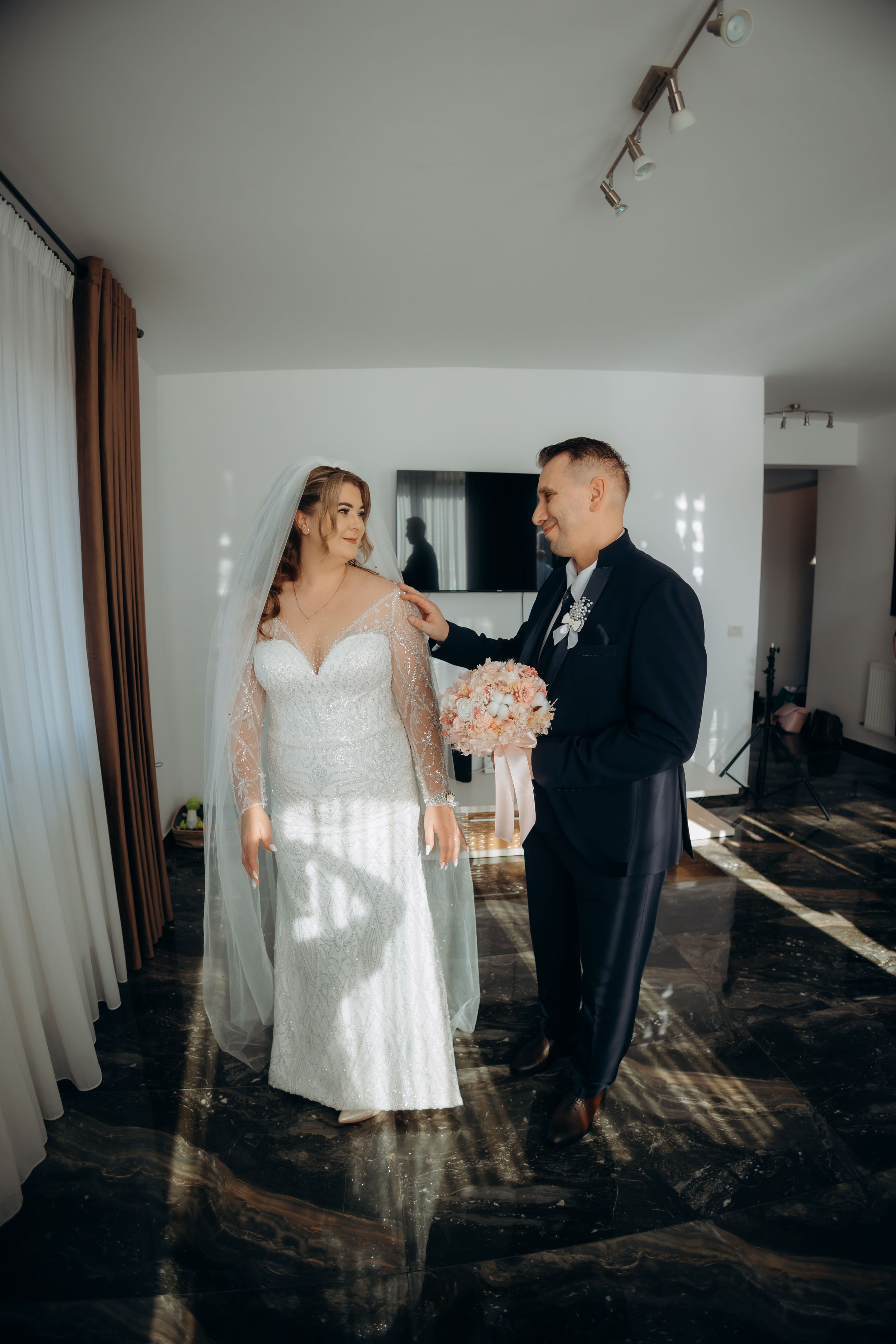 Povestea voastră, regizată de noi |Cristi Turculet Videograf Nuntă Suceava | wedding highlight. Servicii foto-video profesionale, pentru momente de neuitat