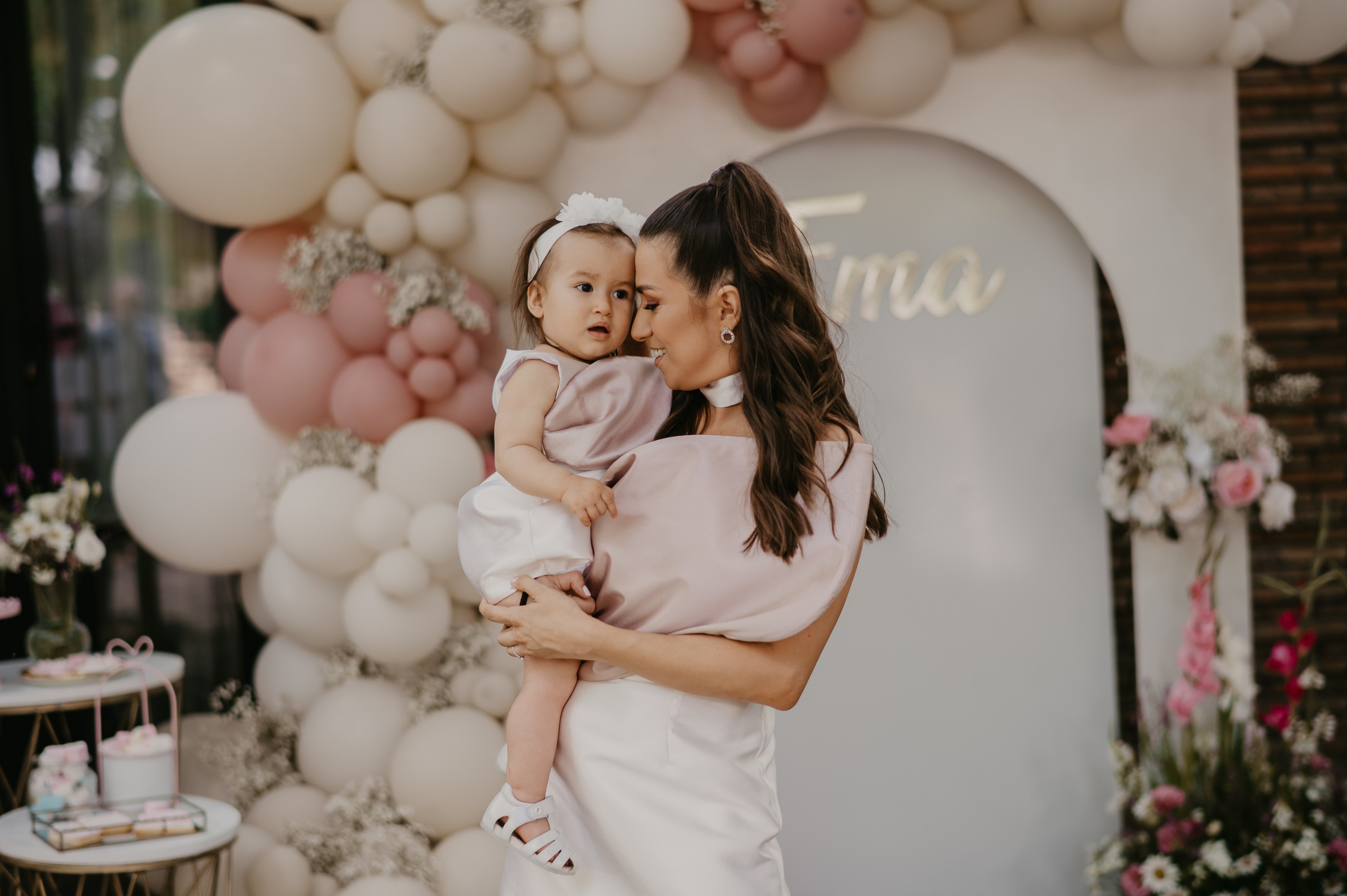 Emin prvi. Ana Sladojevic