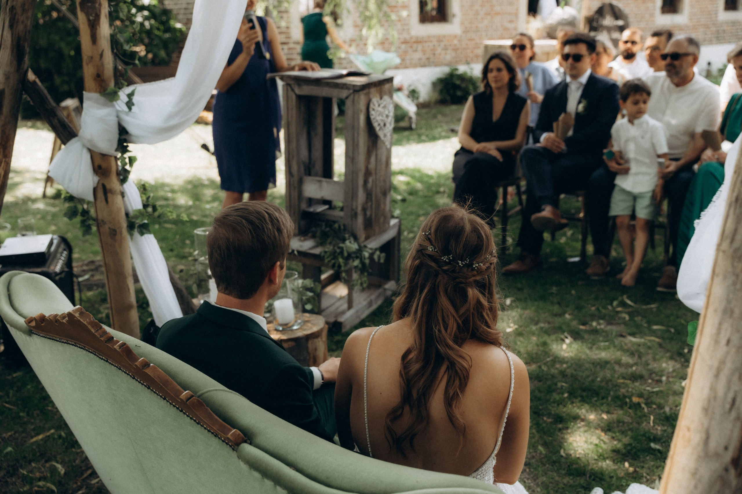 Wedding in Belgie. Little Birdie – Jouw familie- en huwelijksfotograaf in België en daarbuiten