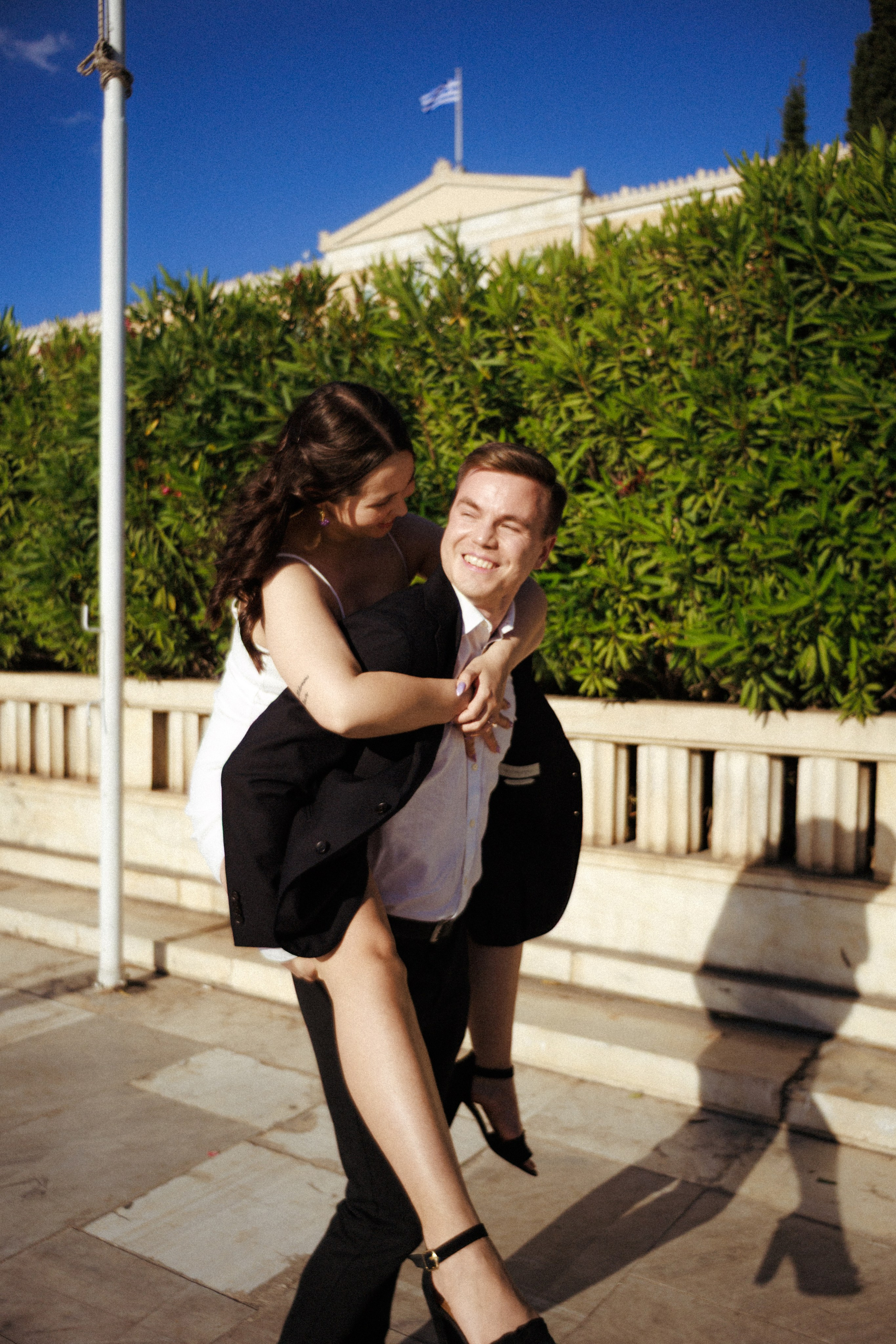 Tuuli and Jarko engagement in Athens. Photographer in Greece Kristina