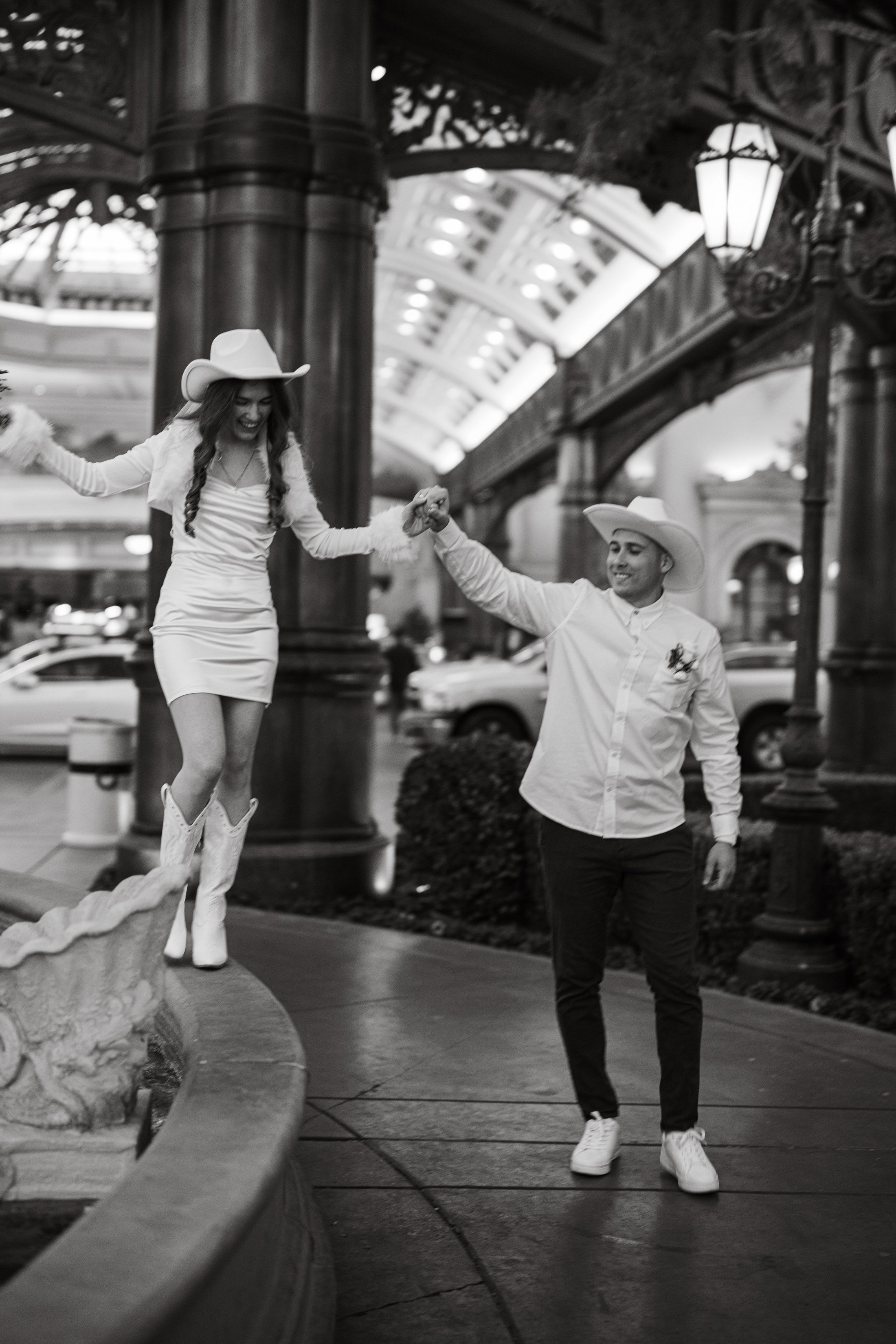 Nikita&Vika. Wedding & elopement photographer Viktoriya Kravtsov. Las Vegas