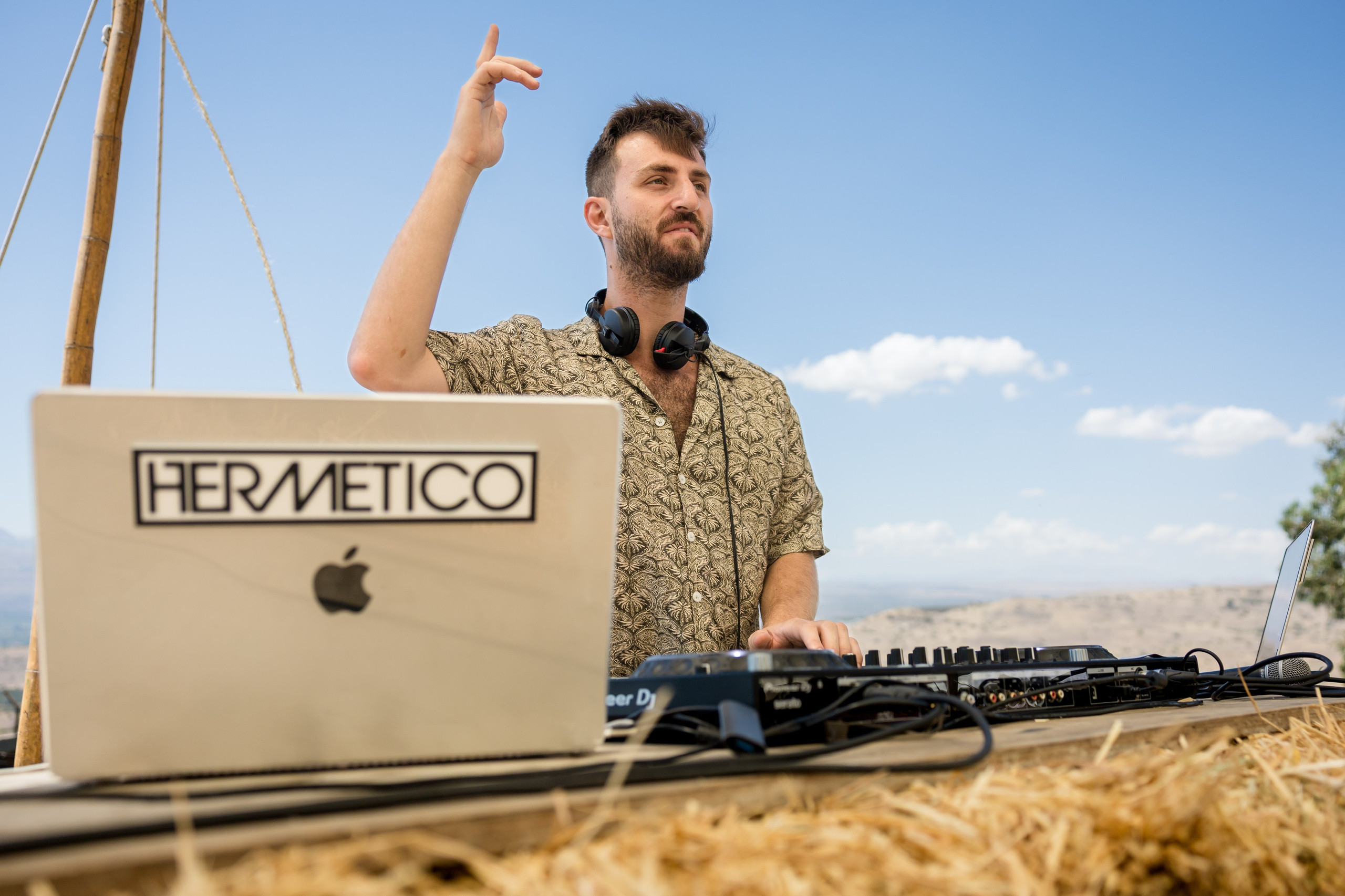 Omar & Nimrod. AMIR BUCHNIK PHOTOGRAPHER