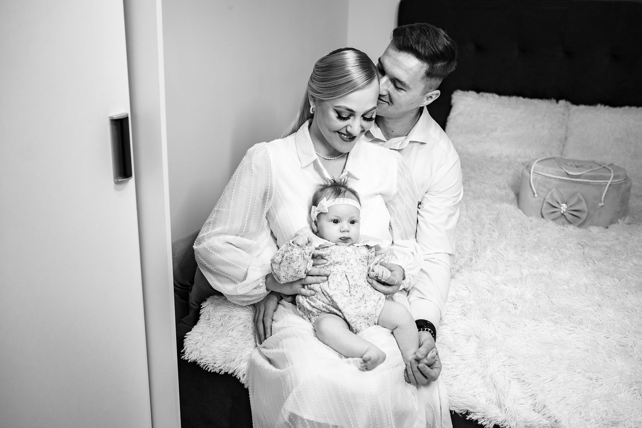 Sweetest devotion. Iris Lara. Acasă