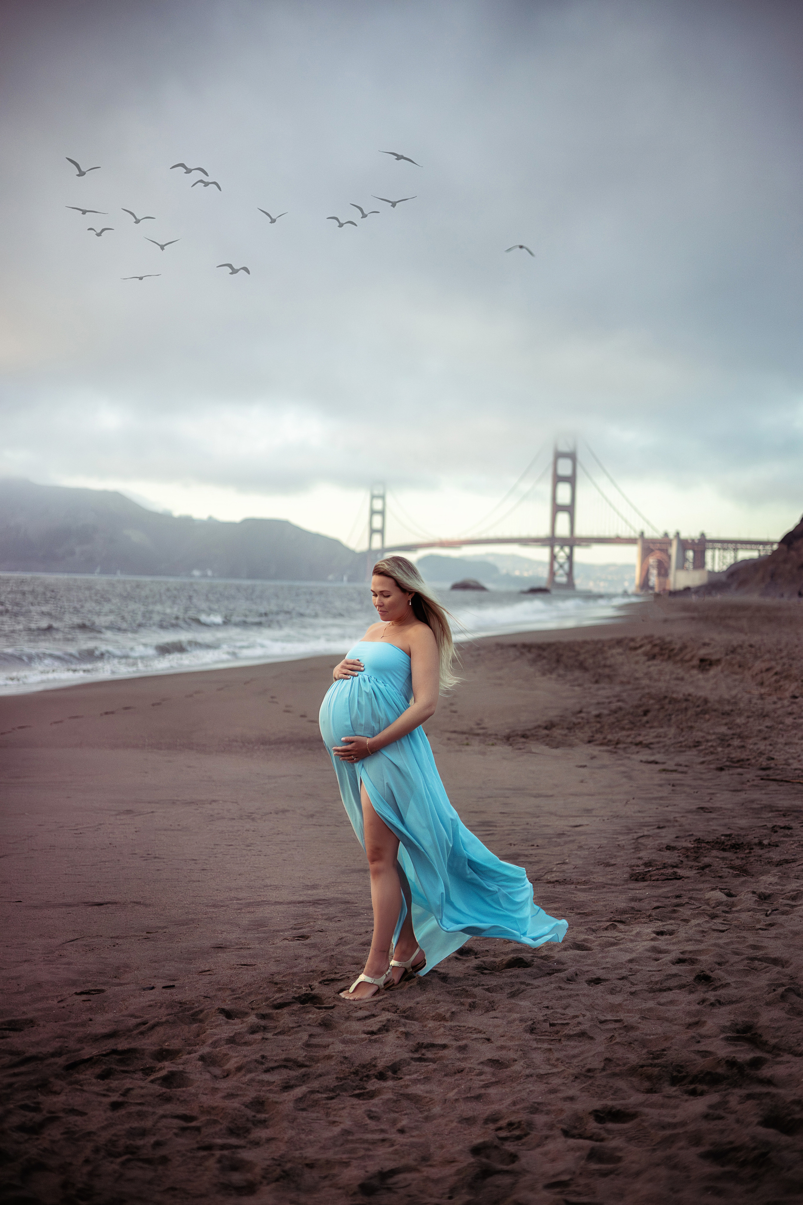 Ocean pregnancy photo shoot. Bay Area Photographer: family, maternity, love story, wedding