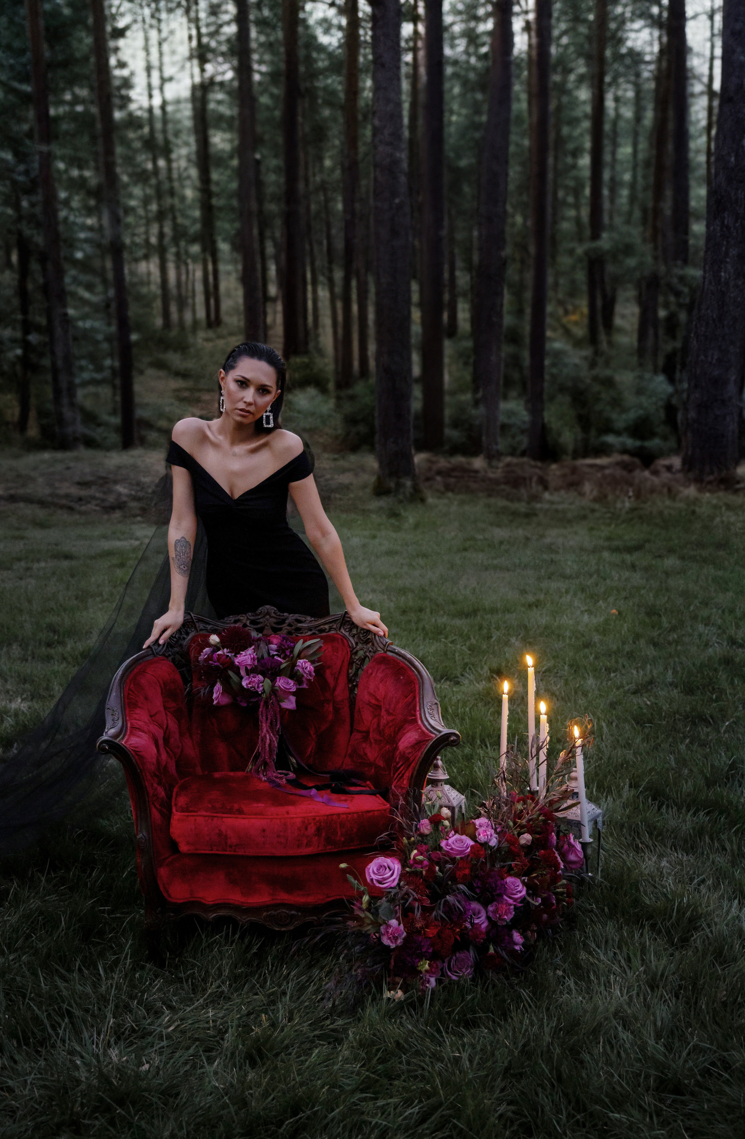 The bride in black dress. Bay Area Photographer: family, maternity, love story, wedding