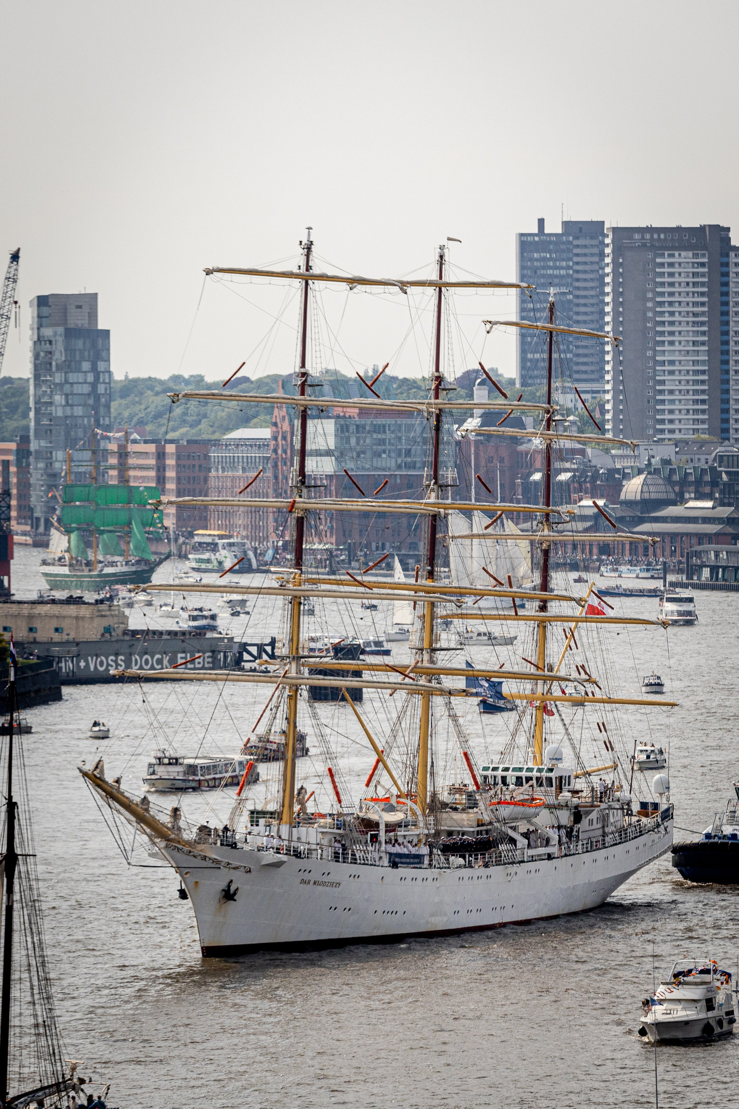 Hafengeburtstag 2024. Фотограф в Германии — Михаэль Барон