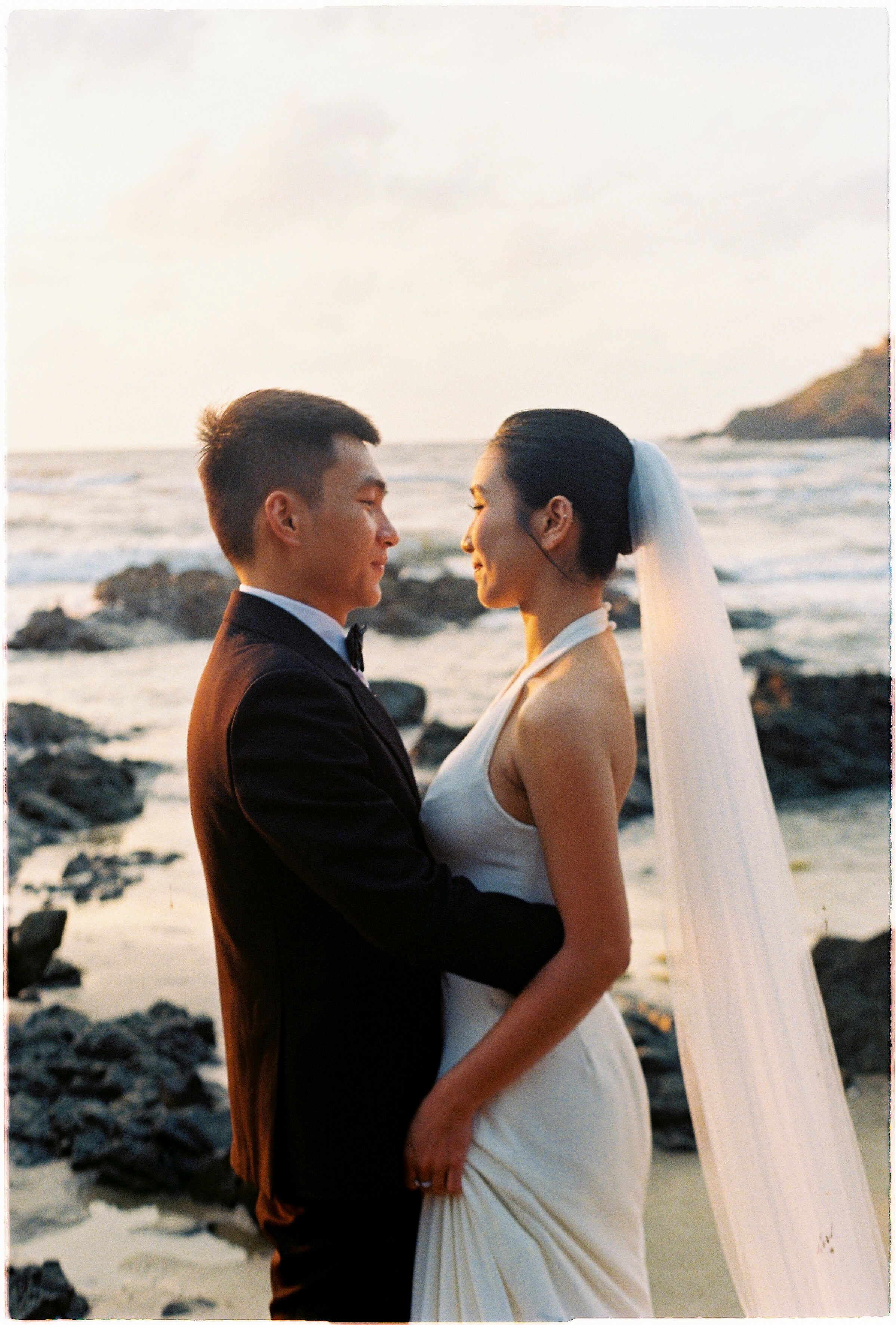 HIEU & KIEU_FILM 35MM. WEDDING PHOTOGRAPHER IN VIETNAM