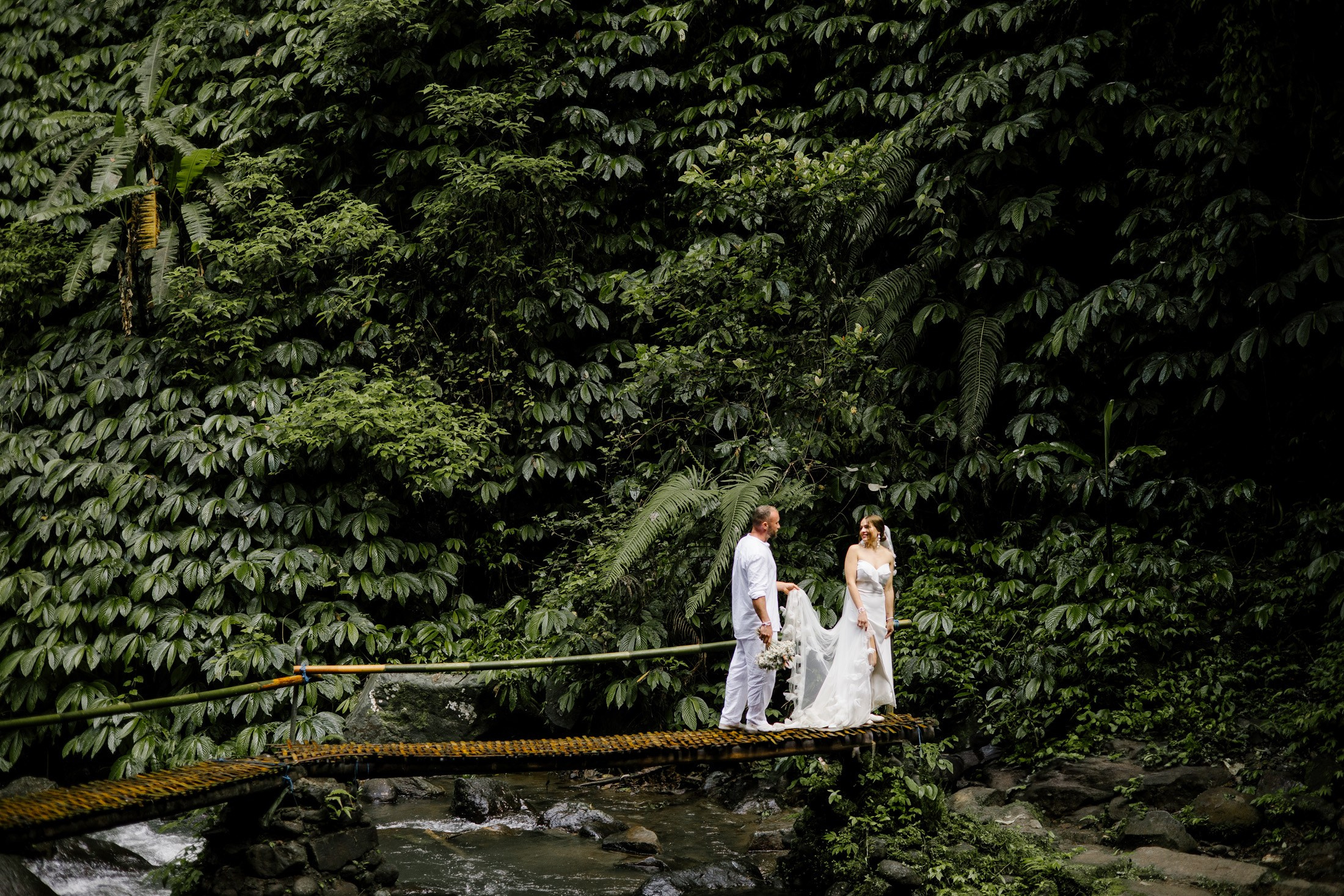 Family wedding. Getitfeel — Aesthetic Photography and Videography