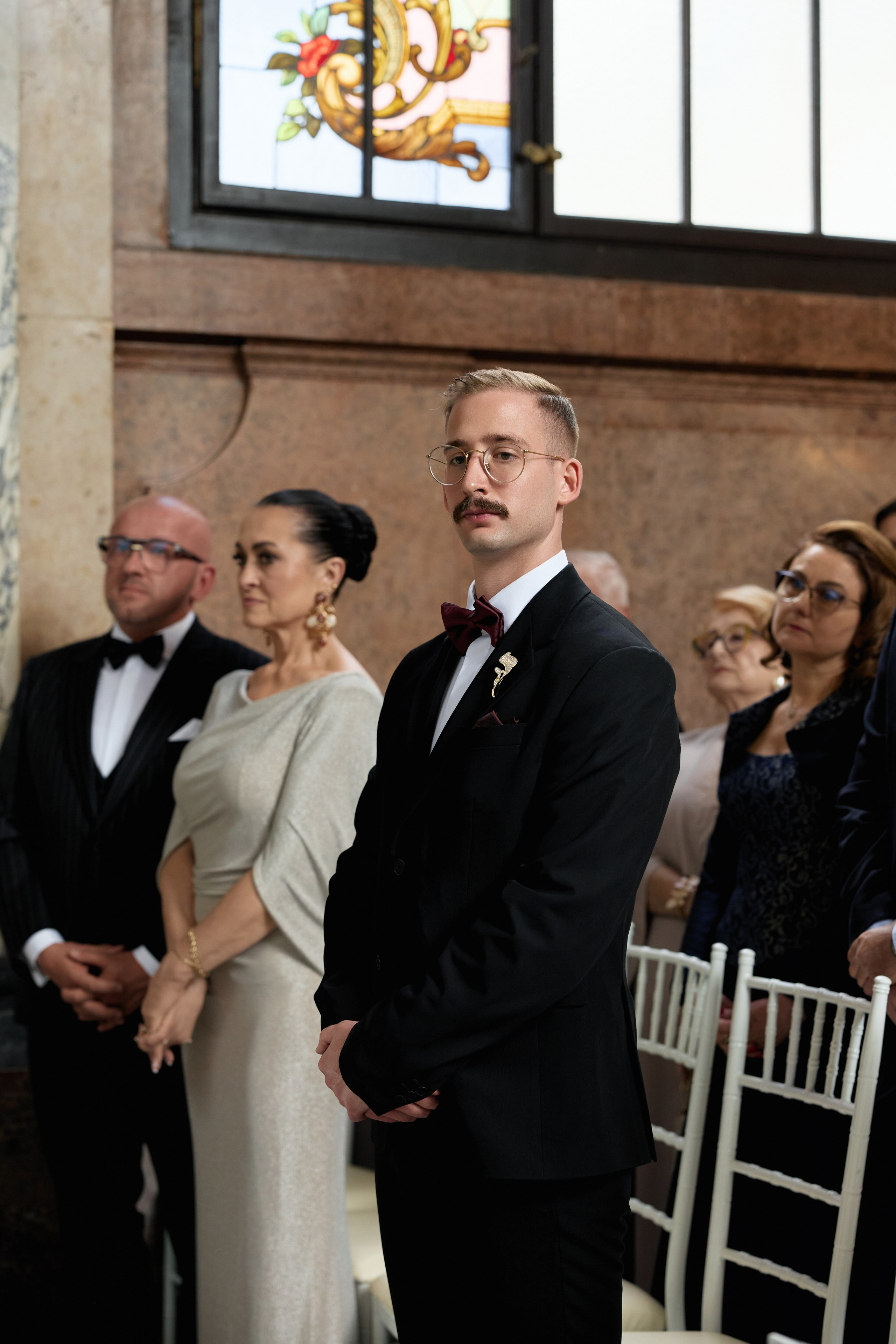 Wiktoria & Kacper. Pałac Goetz. Fotograf ślubny i rodzinny w Krakowie Yana Klymova