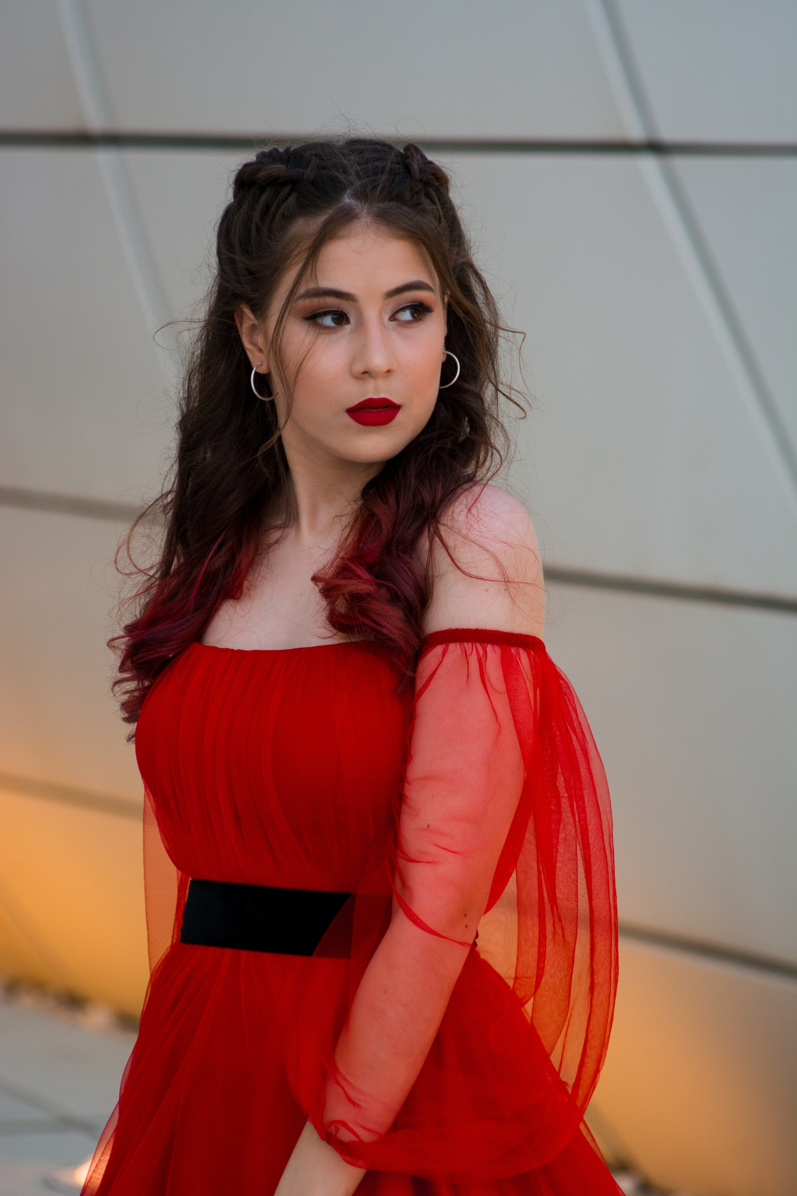 Amina Akhundbeyli. Fotoqraf Vəli Məmmədov