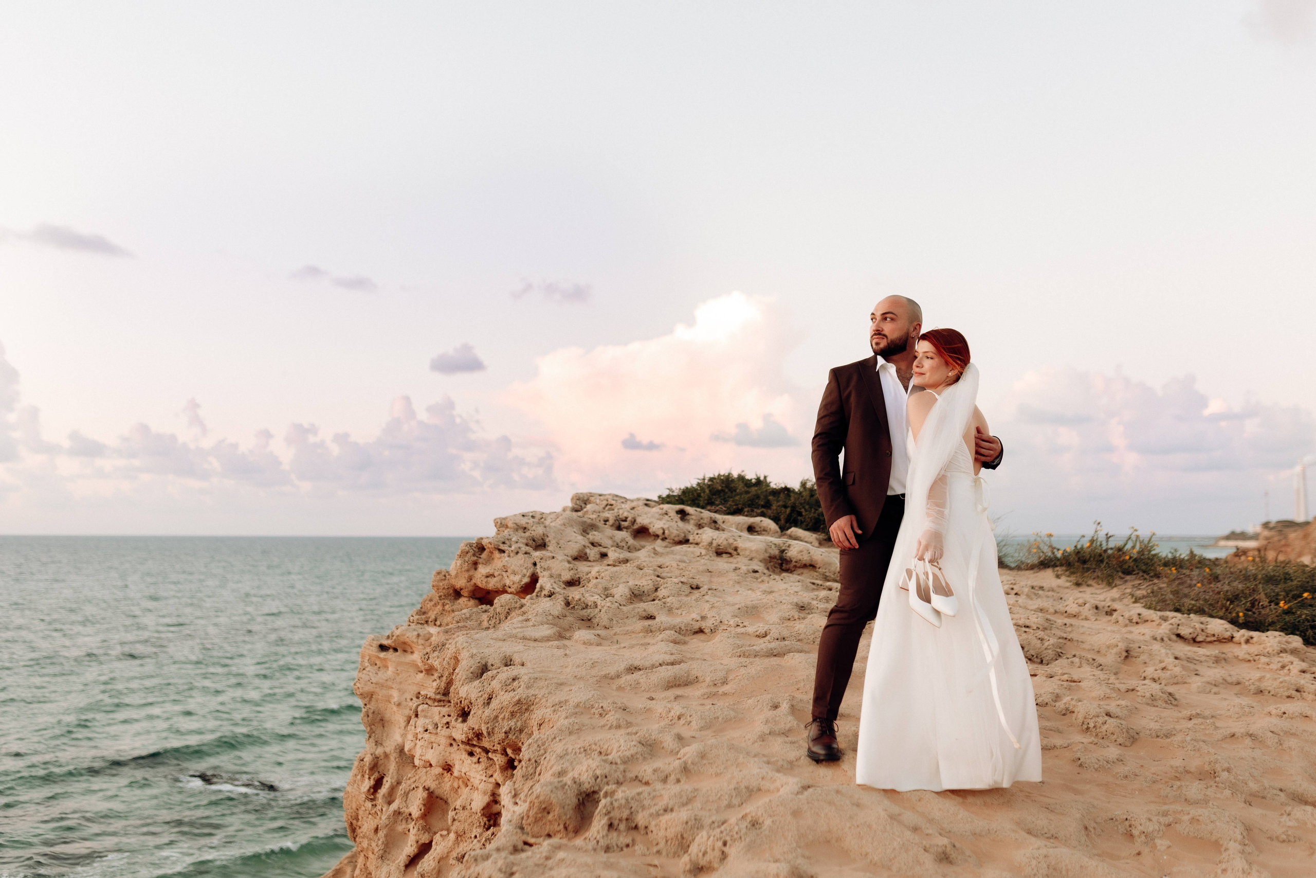 Two Souls, One Story. Https://shi-photo.com/