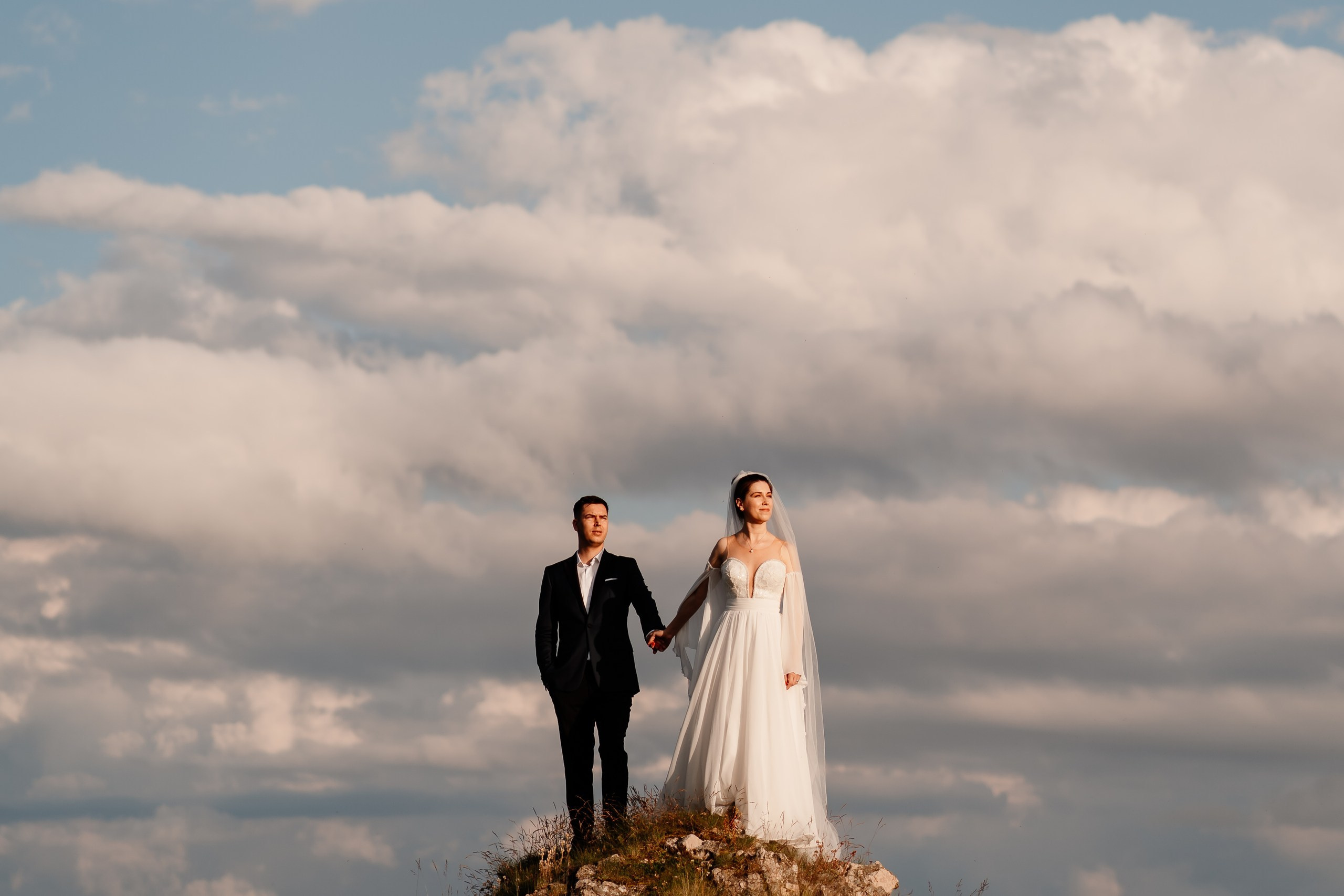 Trash the dress — Lorena&Adi  - Mihai Popa. Mihai Popa |Wedding Photographer | Worldwide | Bucharest