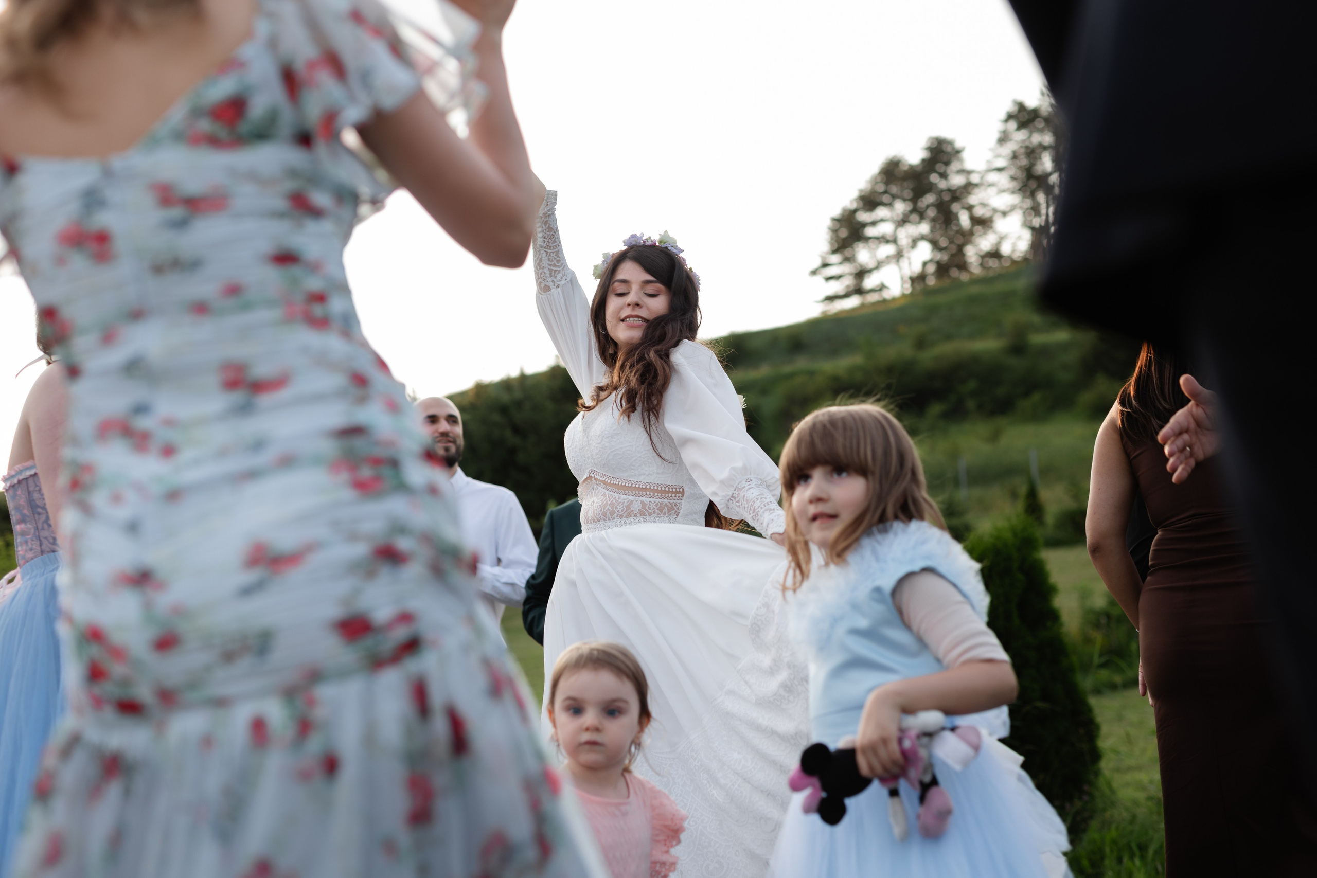 Flori & Cosmin. Main