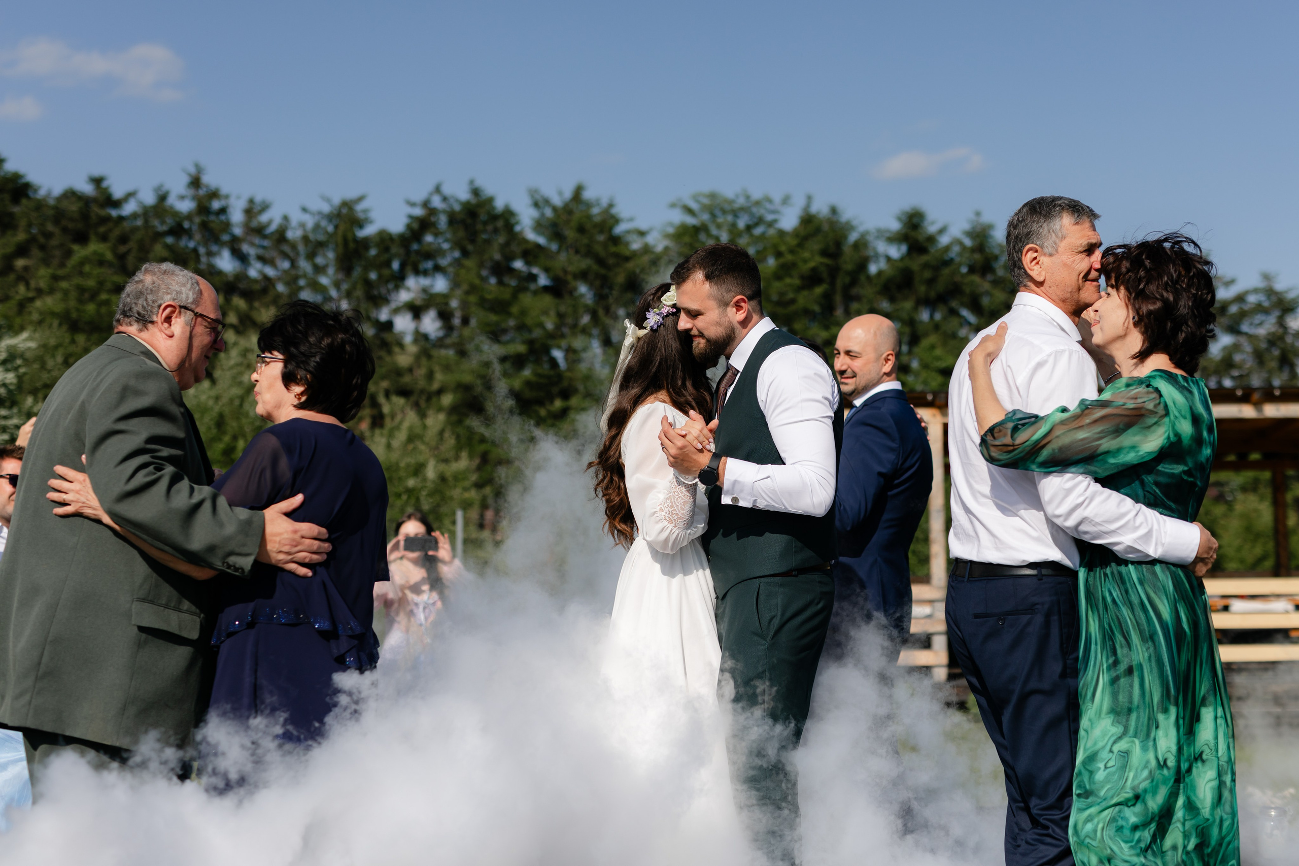 Flori & Cosmin. Main