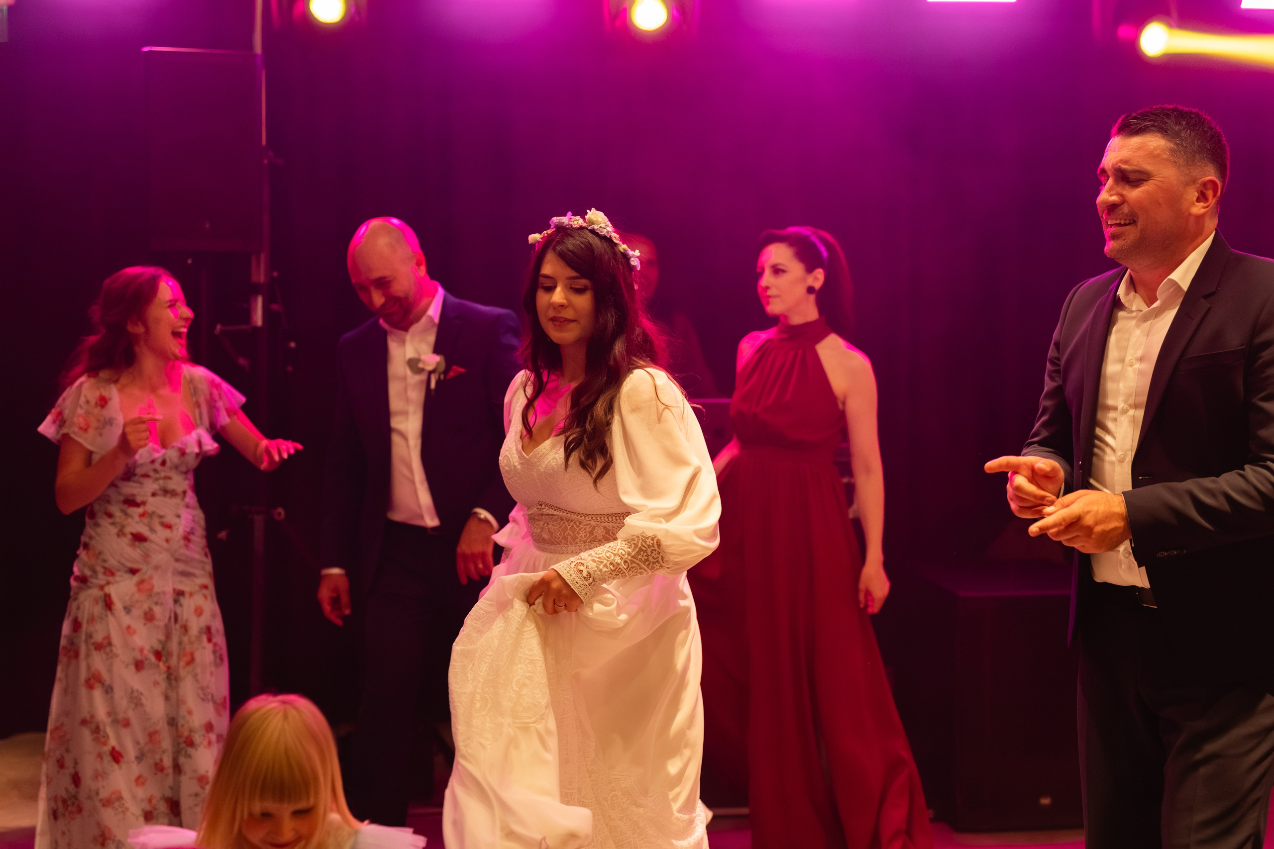 Flori & Cosmin. Main