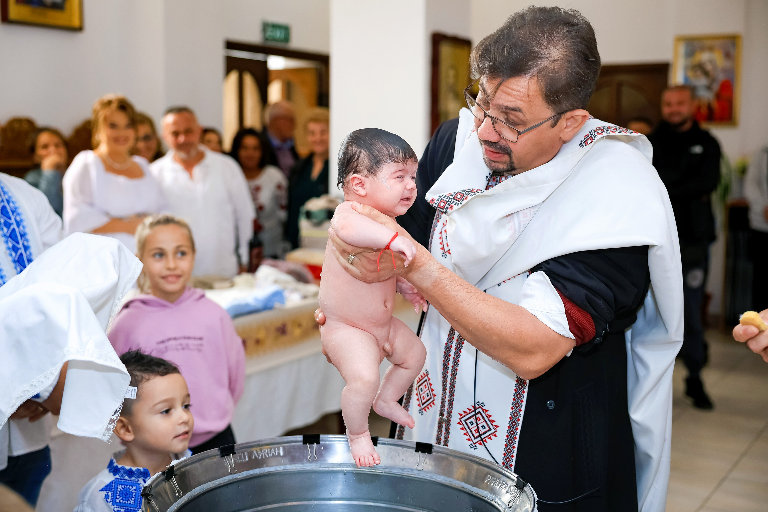 Andrei Sebastian. Moments By Gub