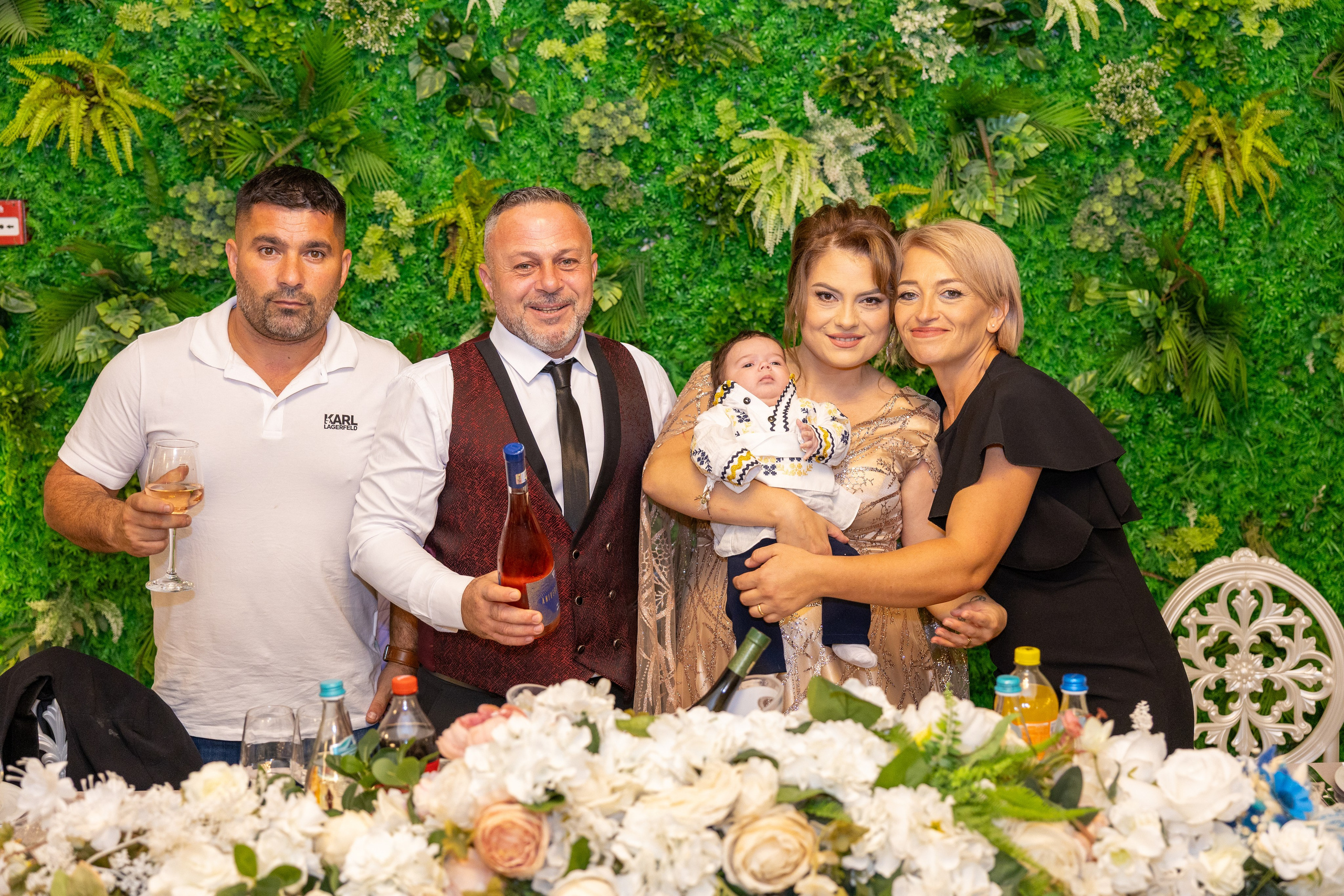 Andrei Sebastian. Moments By Gub