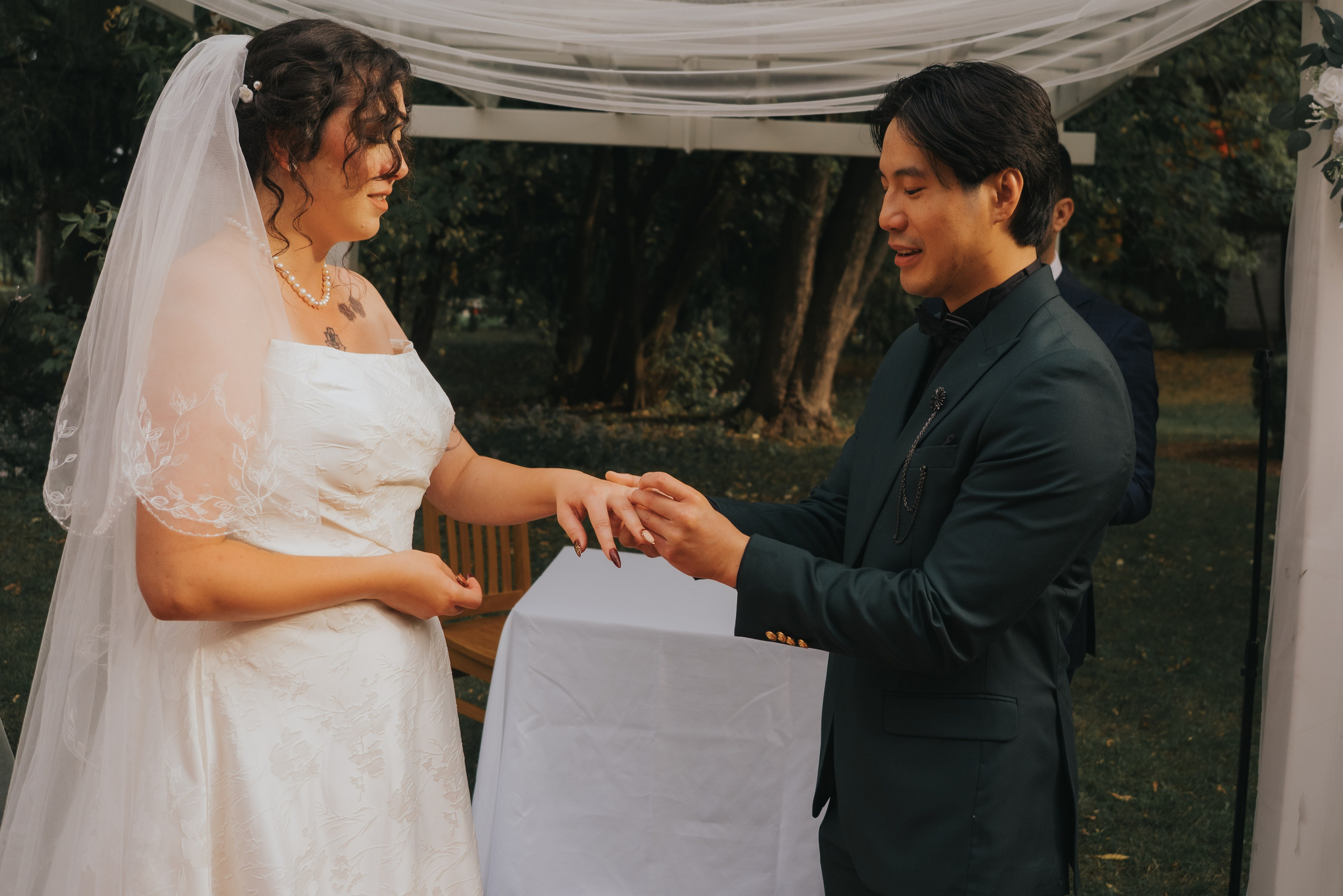 Wedding of Camille and Dinh. Wedding and Family Photography Montreal Muriel Oe Photo