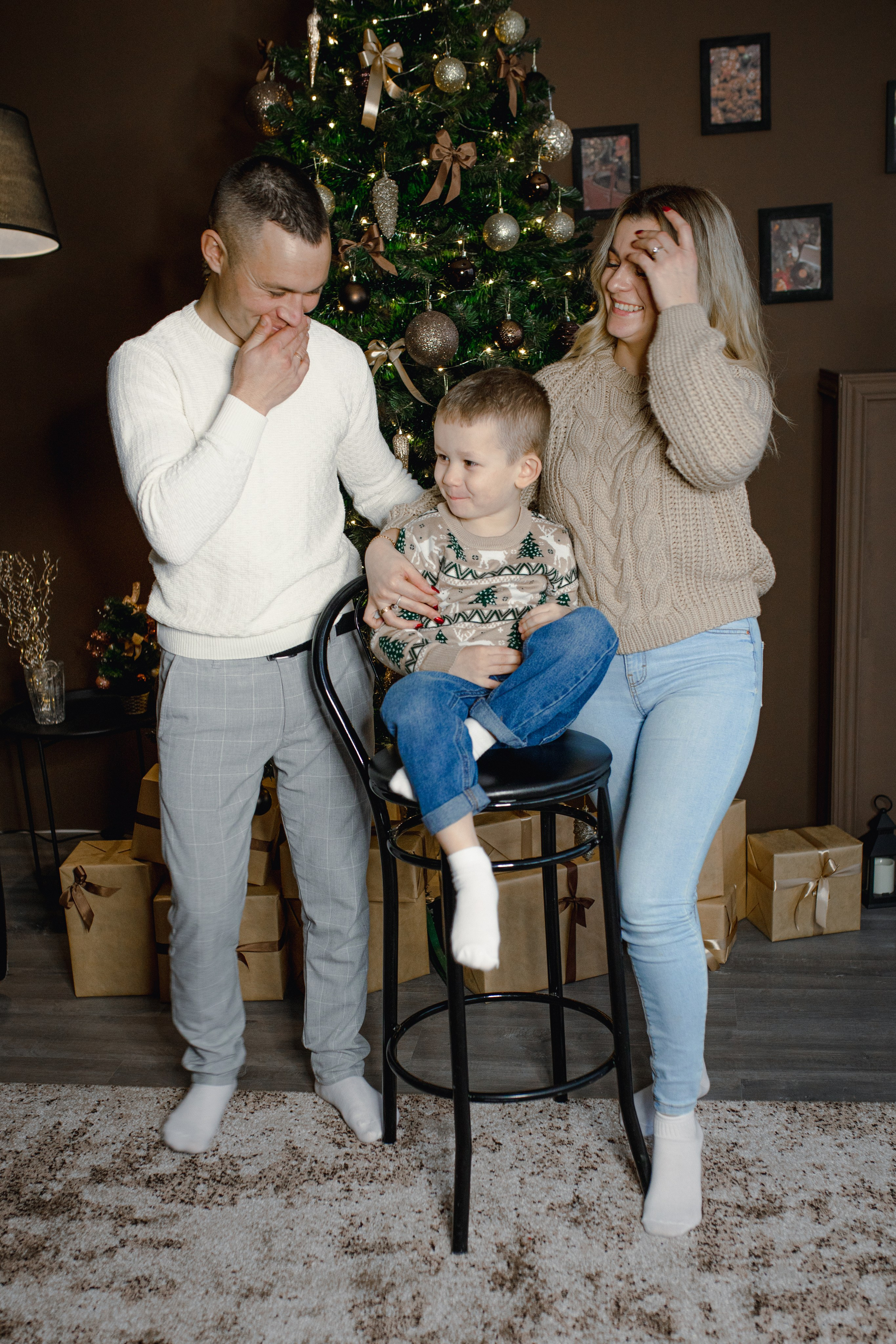 Familia Amari. Fotograful evenimentului tău