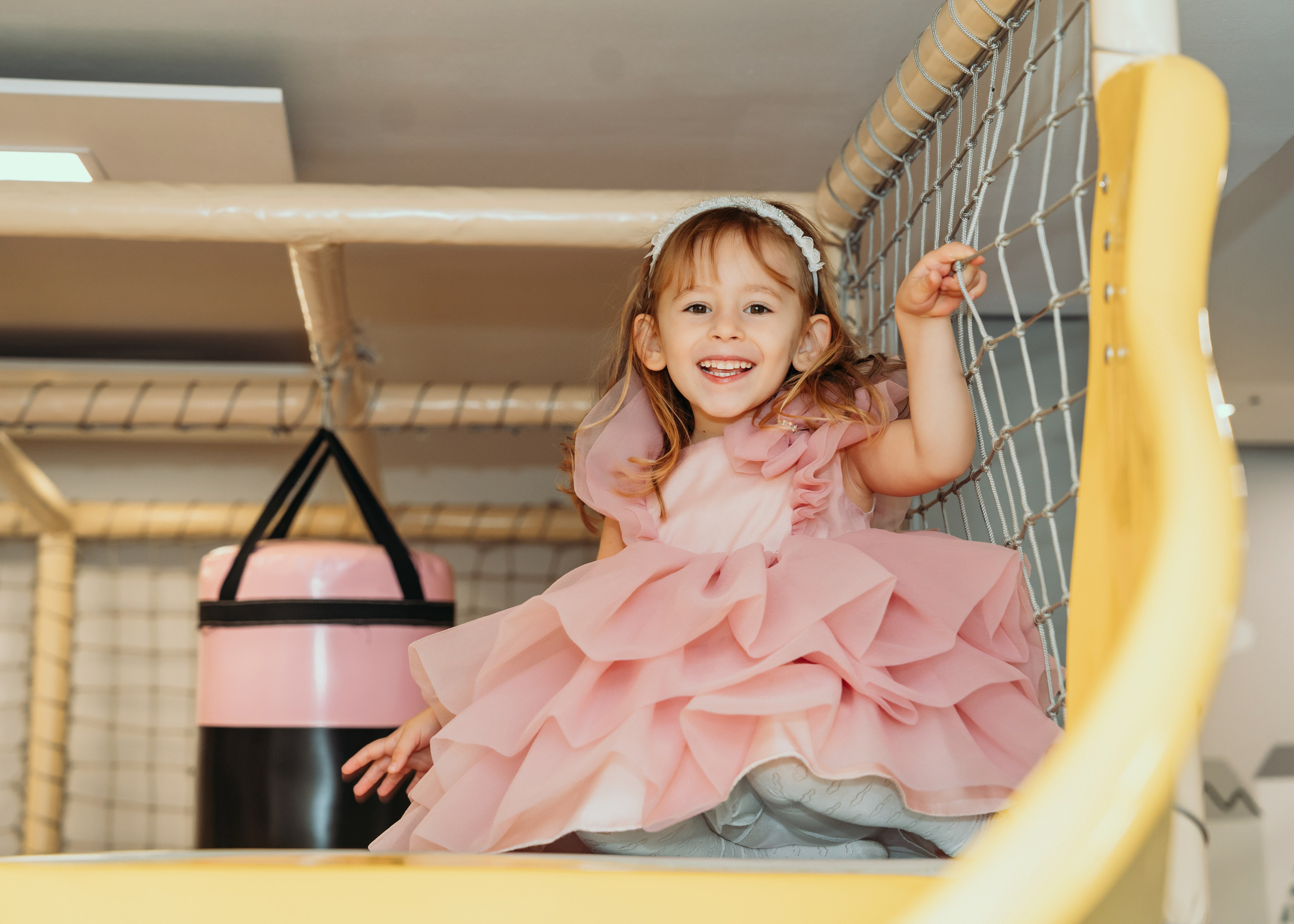 FOTOGRAFISANJE ROĐENDANA. DEČIJI FOTOGRAF BEOGRAD|NOVOGODISNJE FOTOGRAFISANJE|CAKE SMASH