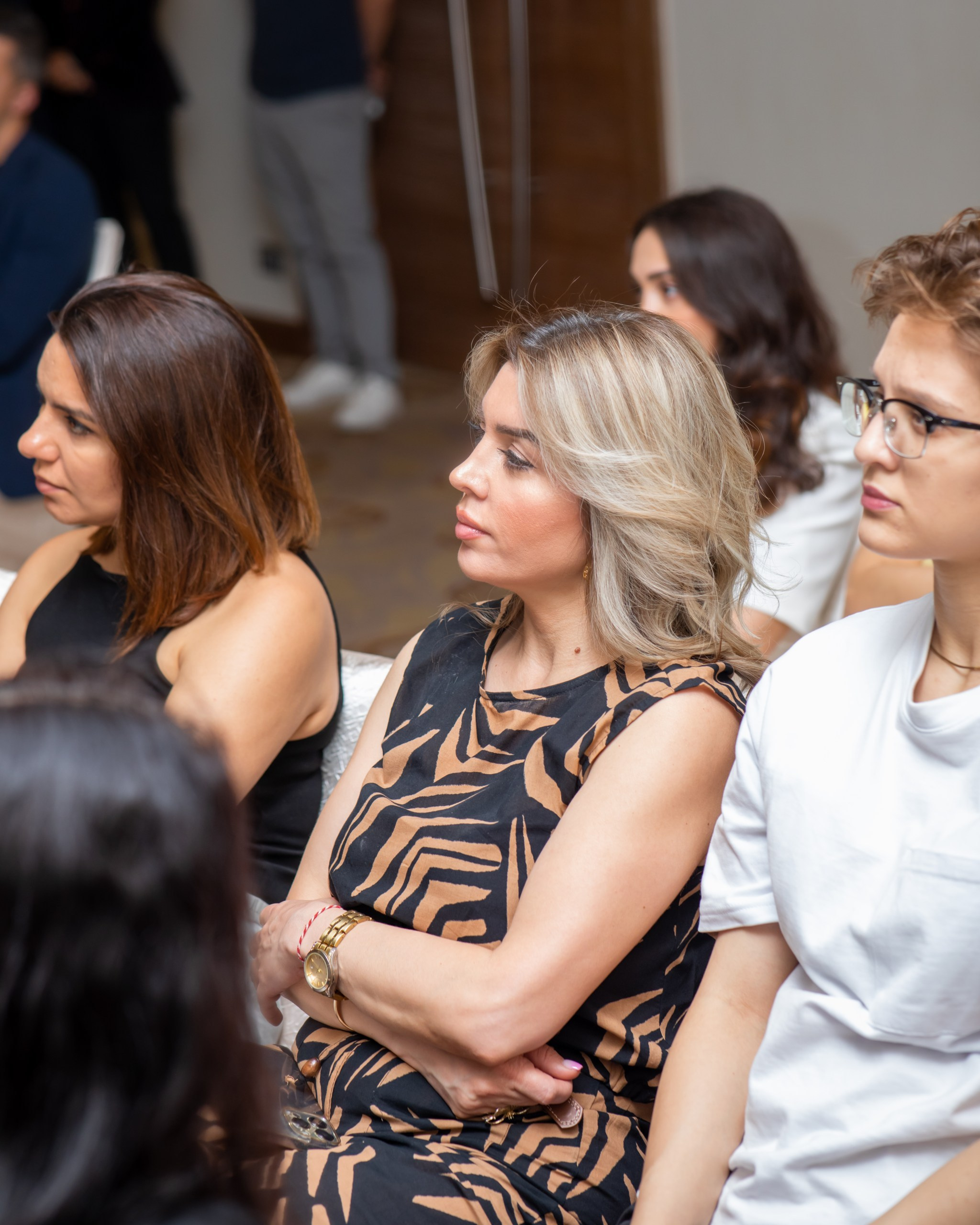 Laura Omuralieva — “The Woman of the New Age and Her Meta-Skills”. Fotograf Baku